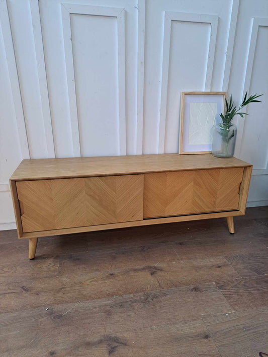 Oak Sliding Door Chevron Low TV Media Unit