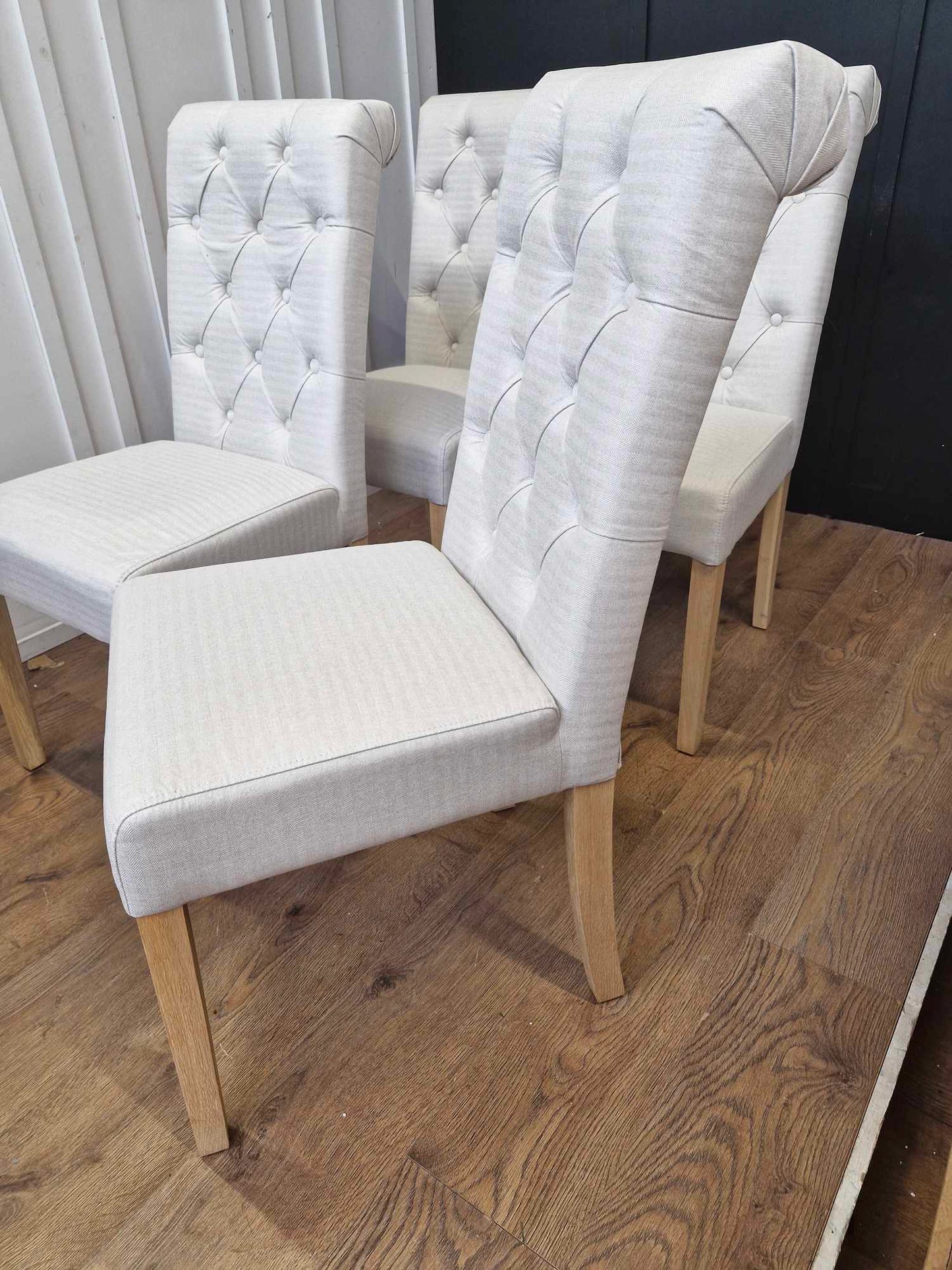 Dining Chairs set of x 4 / Light natural and oak