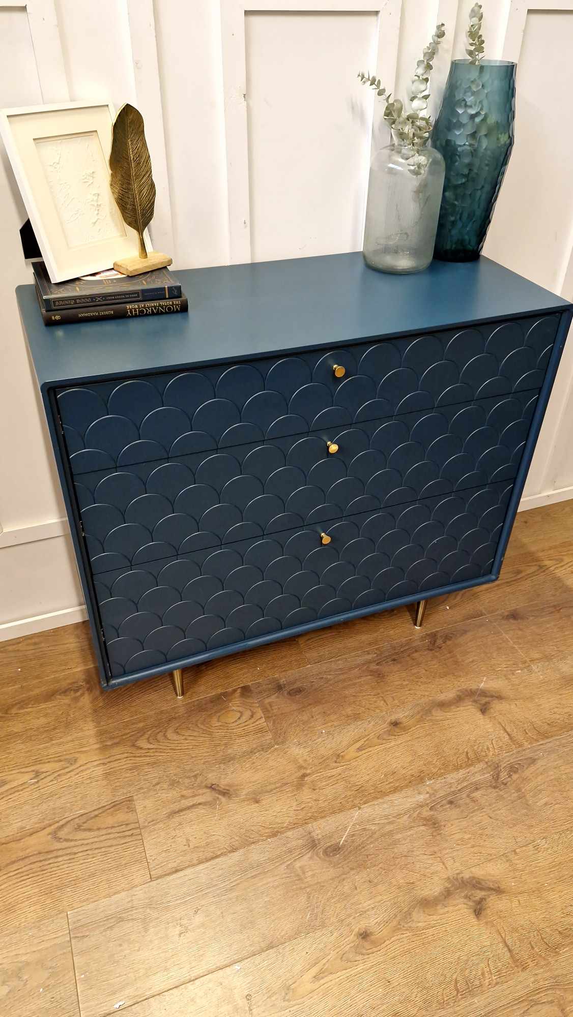 Scallop Pattern Prusian Blue Chest of Drawers / La Redoute Luxore RRP £525