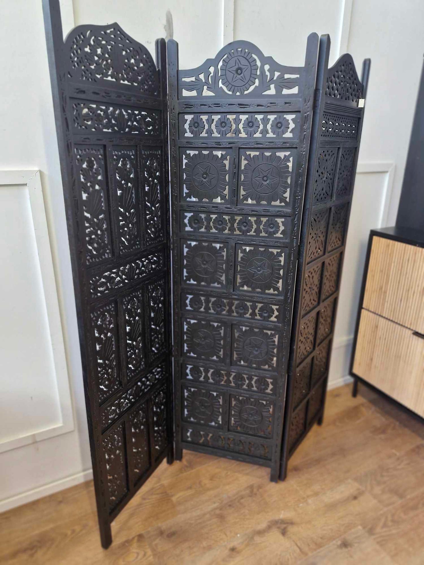 Black Solid Wood Screen Room Divider and delivery