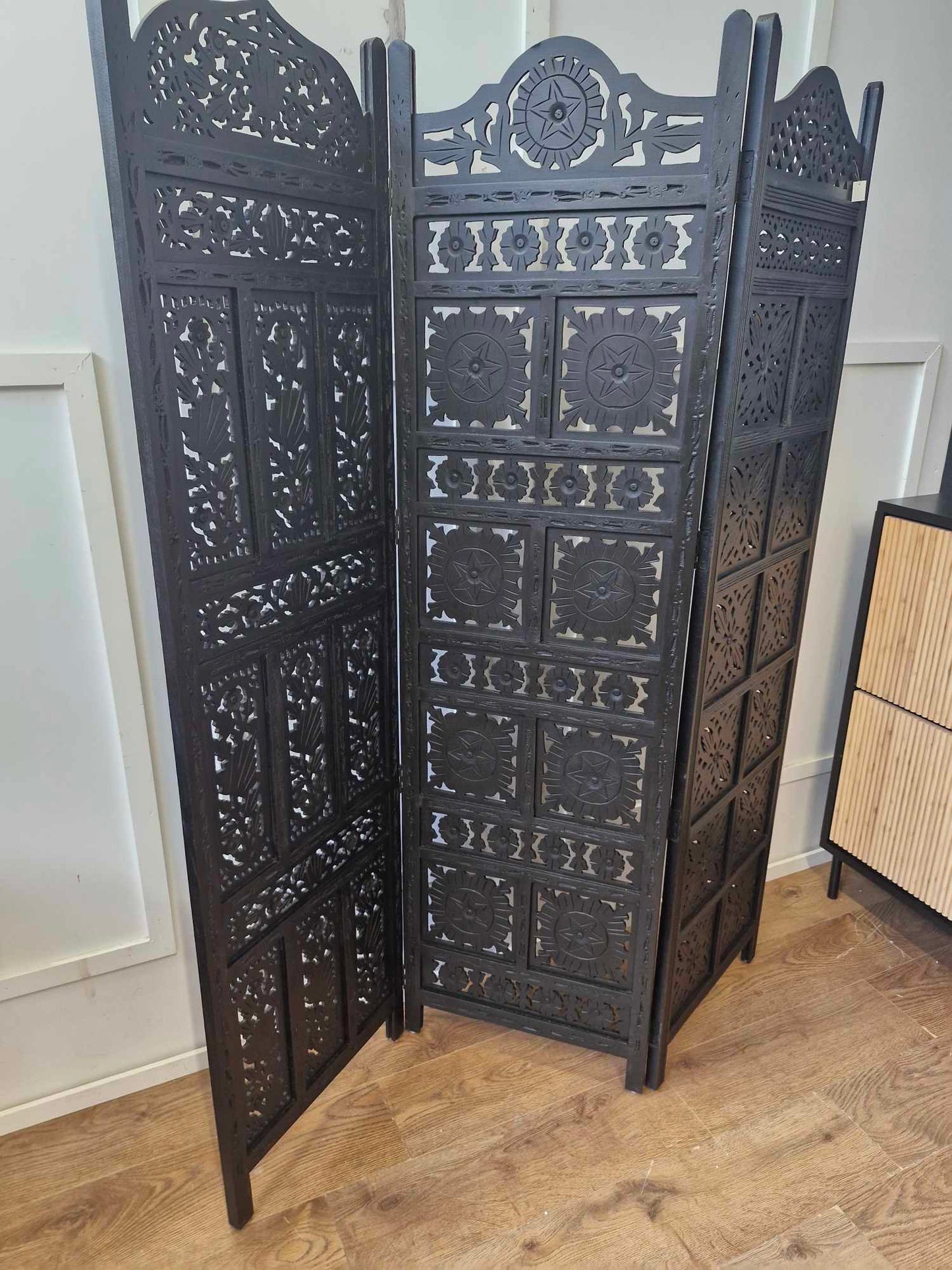 Black Solid Wood Screen Room Divider and delivery