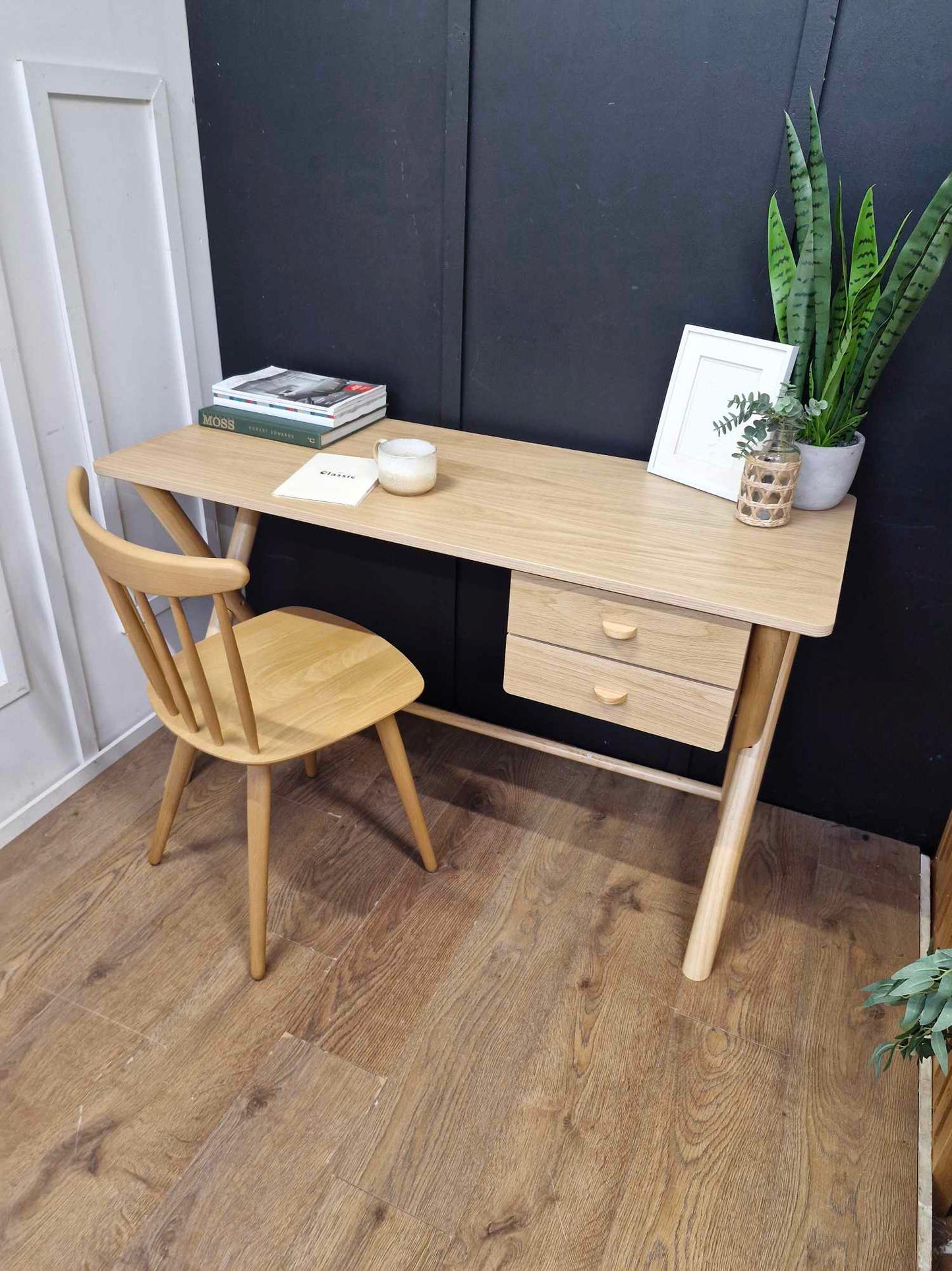 Large Oak Desk with crossed legs and drawers