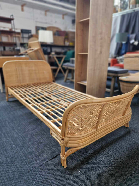 Vintage Style Kids Single Rattan Bed Frame / La Redoute Arsel Rattan Bed RRP £650