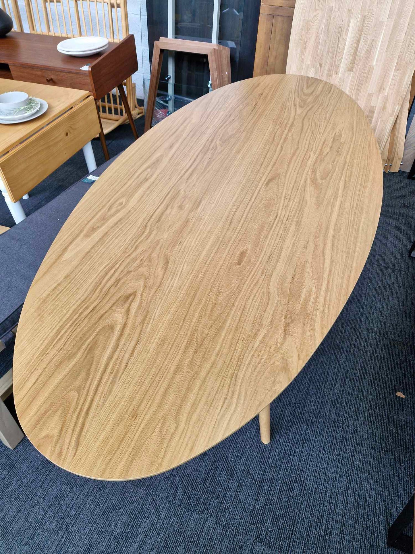 Vintage Style Oak Dining Table / La Redoute Blutante Elliptical