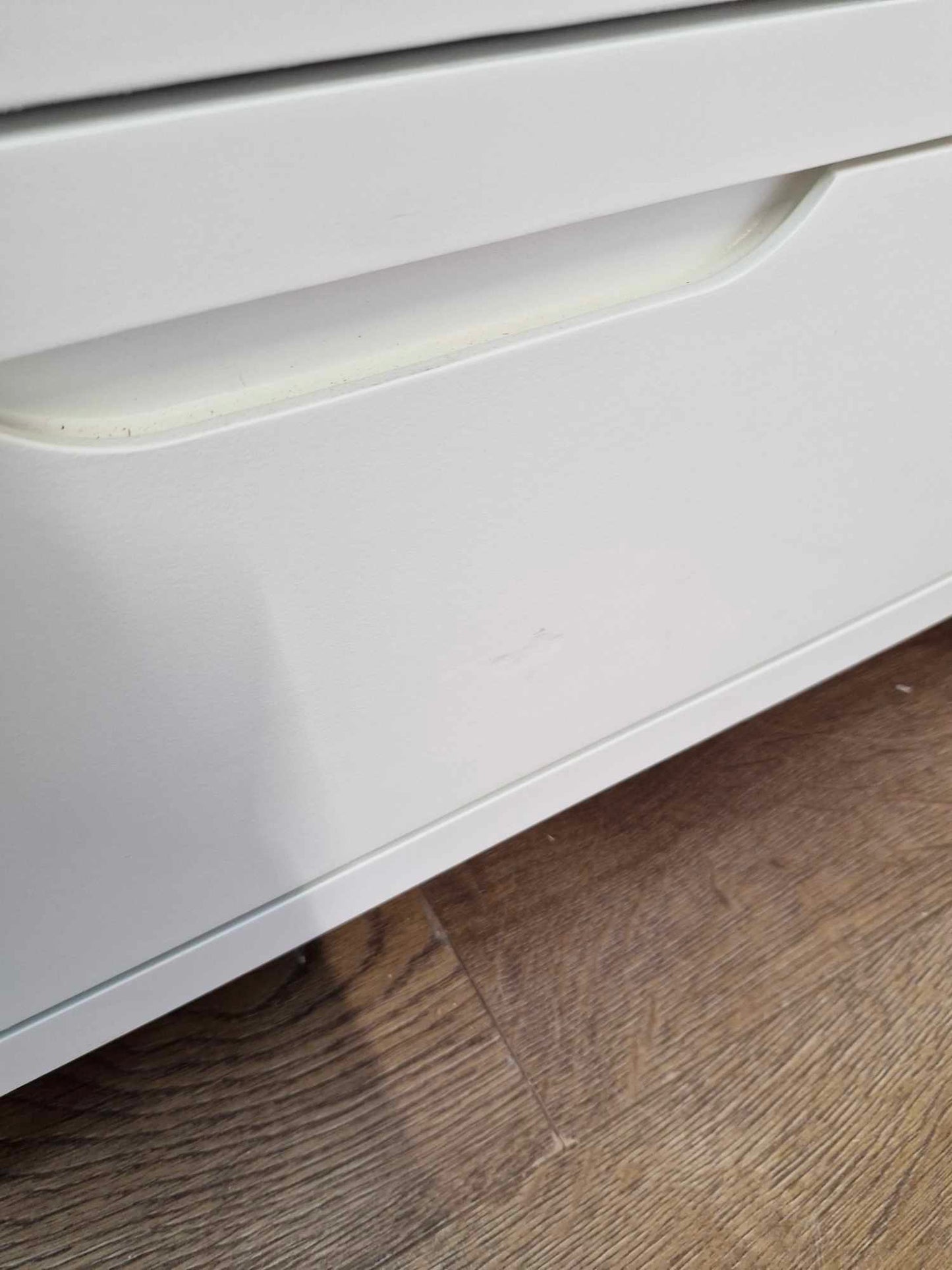 Off White and Oak Chest of Drawers / Oak Furnitureland Hove