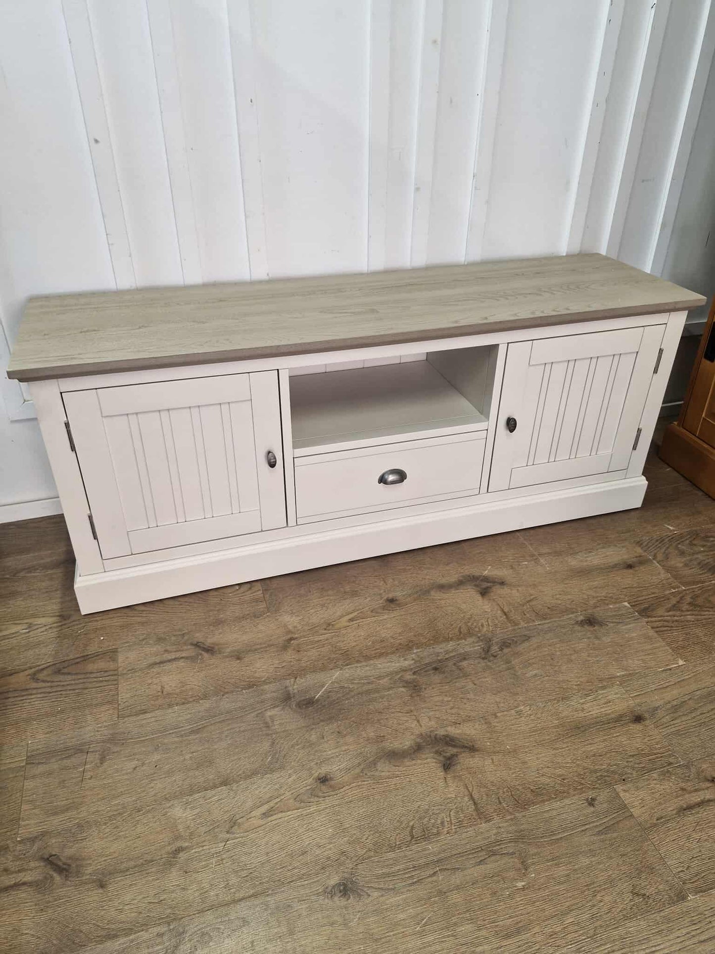 Solid wood white and grey large tv unit / Oak Furnitureland Brompton