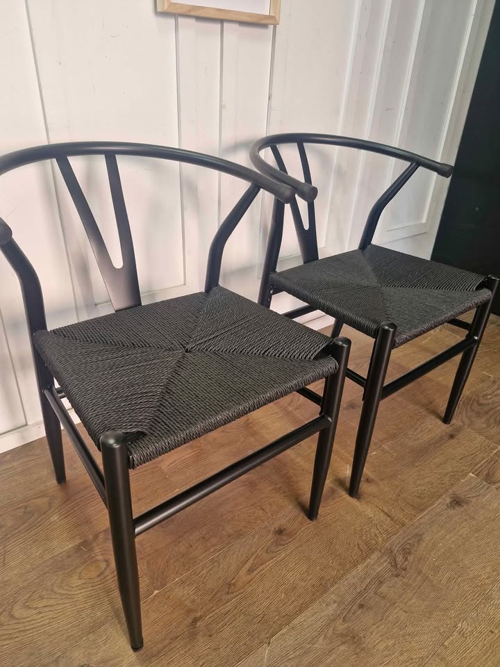 Black metal and rope dining chairs, set of 2
