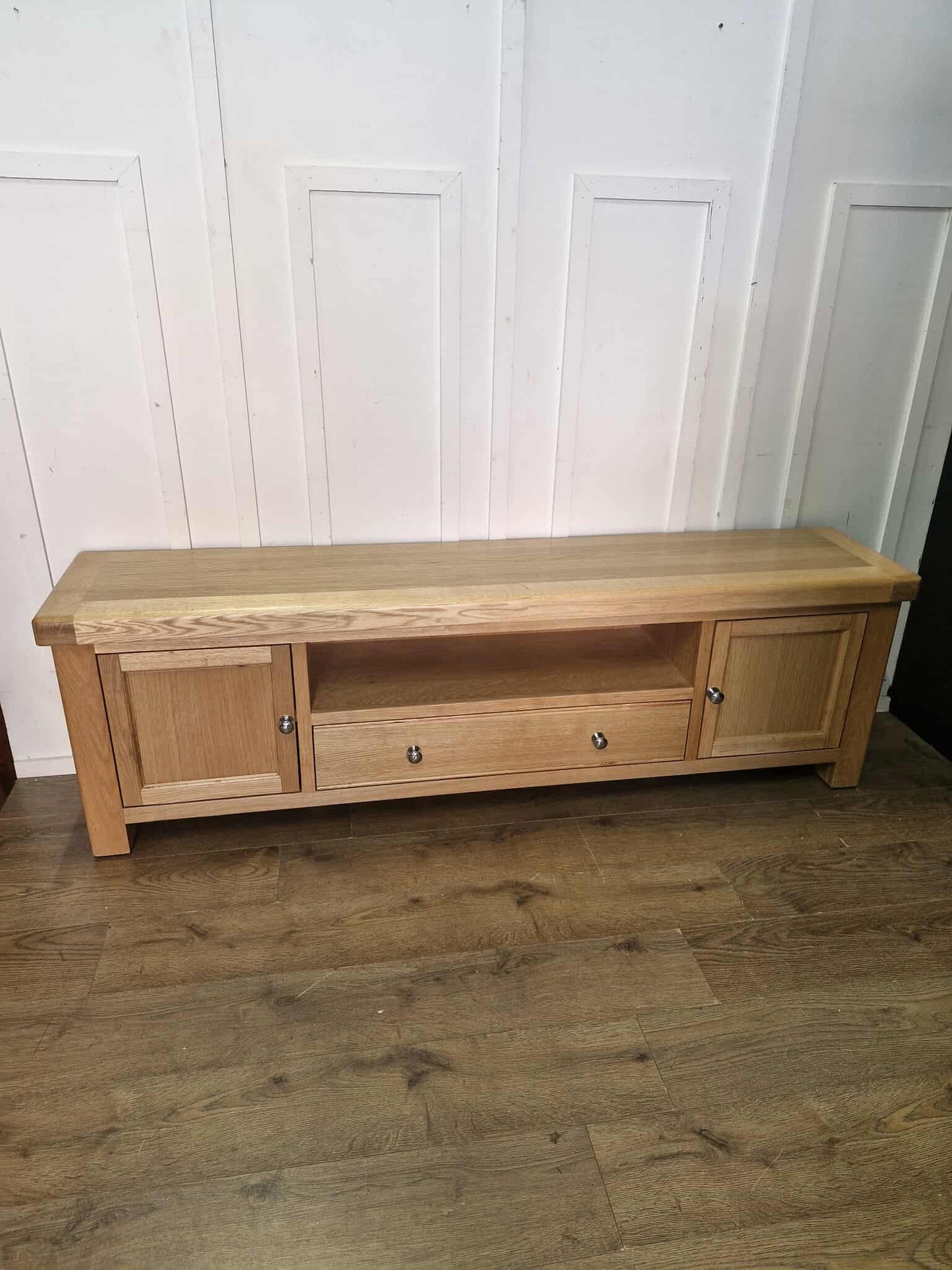 Large Tv Stand / Oak 190cm Storage TV Unit (Copy)