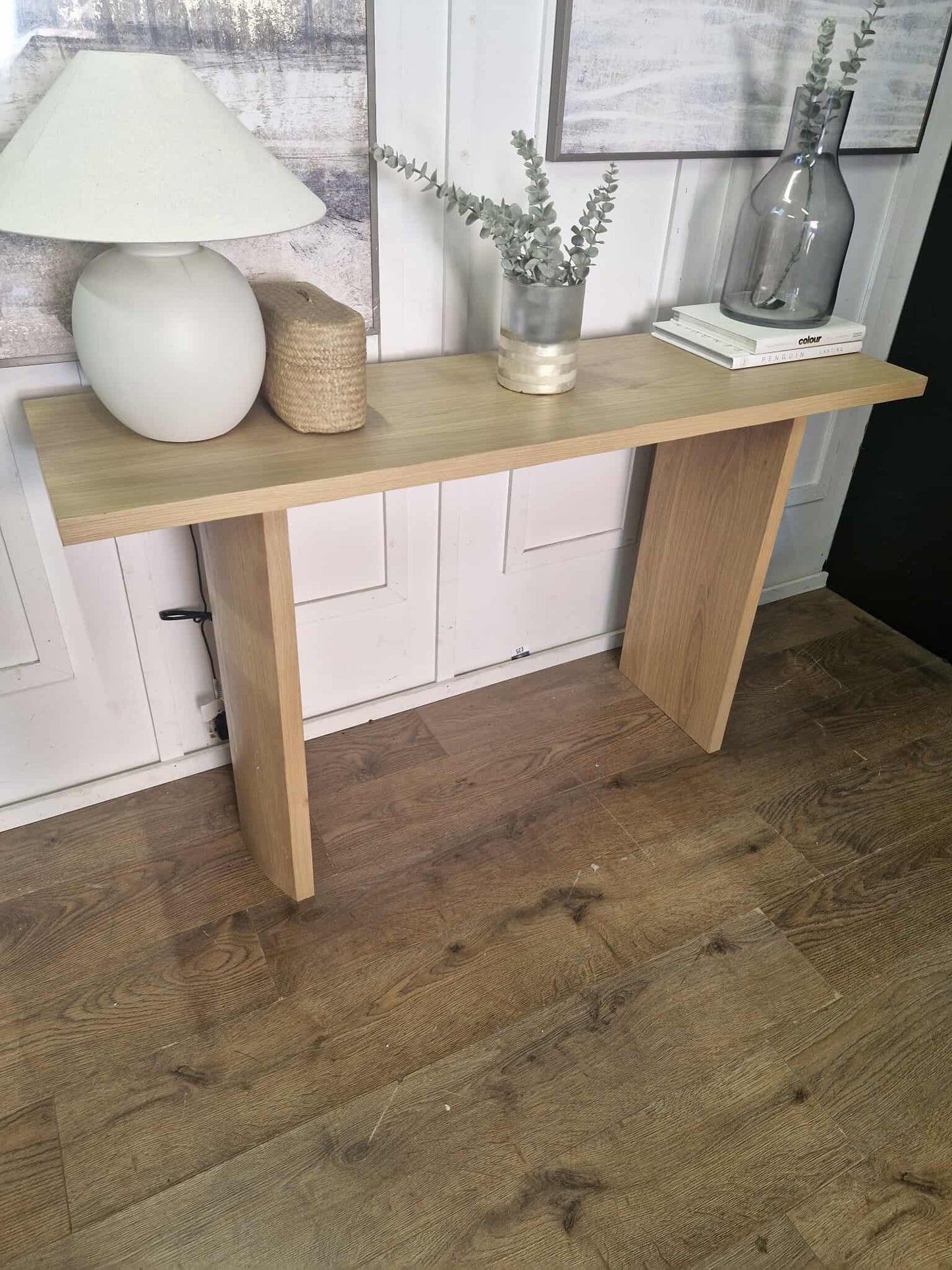 Large Oak Console Table 140cm / Half-moon design