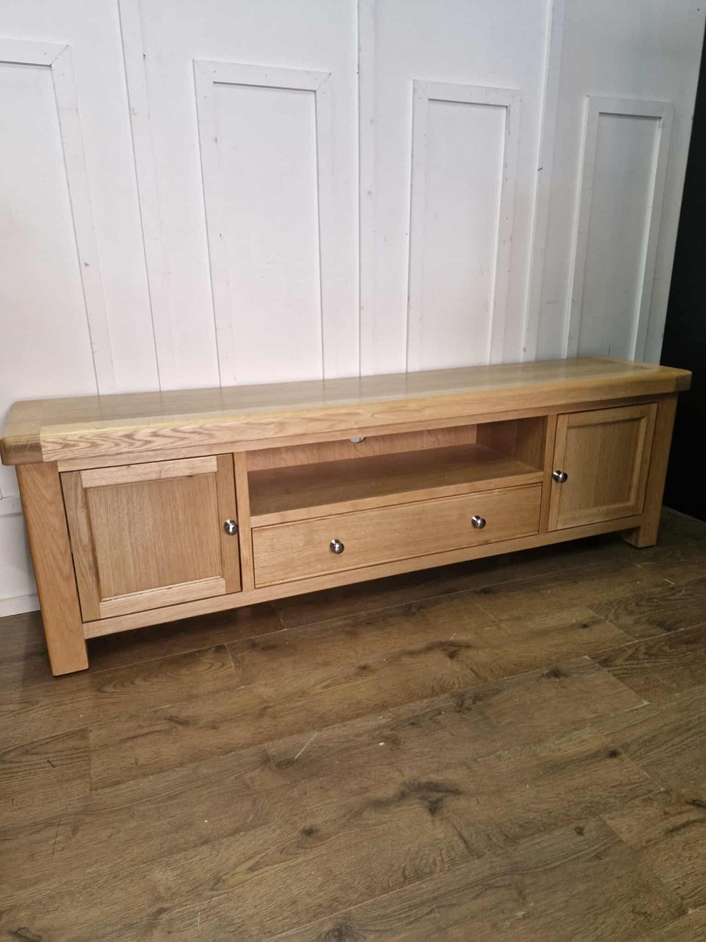Large Tv Stand / Oak 190cm Storage TV Unit (Copy)