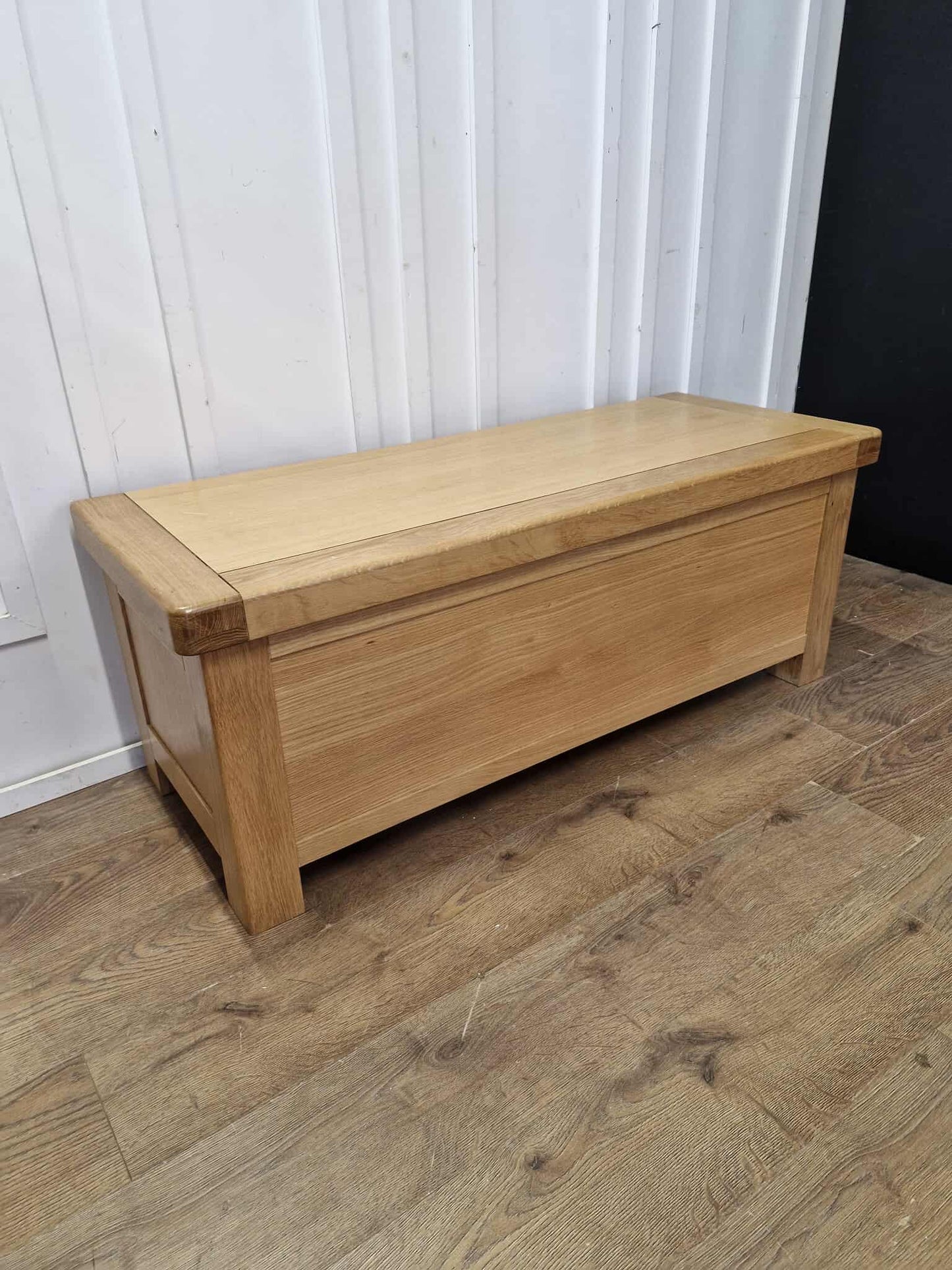 Oak Blanket End Of Bed Storage Box / Trunk