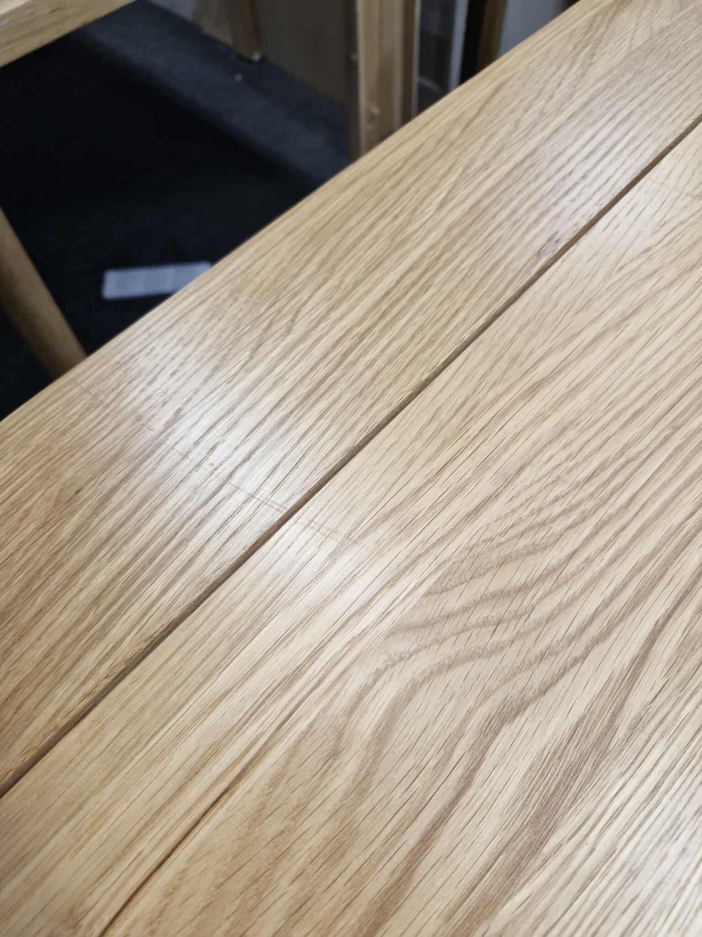 Extending Dining Table / Solid Oak 6-8 seater / OAK FURNITURELAND Canterbury (Copy)