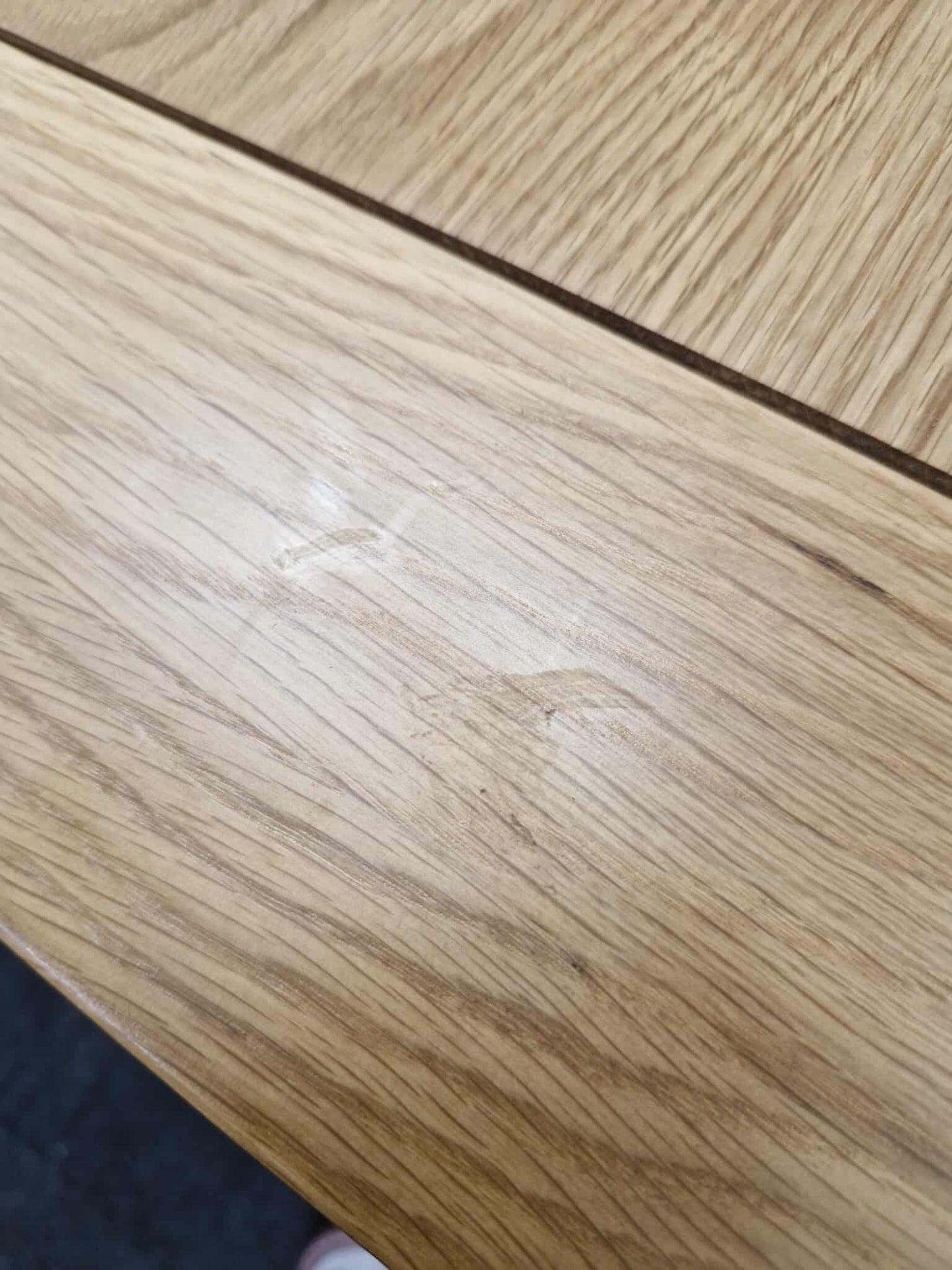 Extending Dining Table / Solid Oak 6-8 seater / OAK FURNITURELAND Canterbury (Copy)