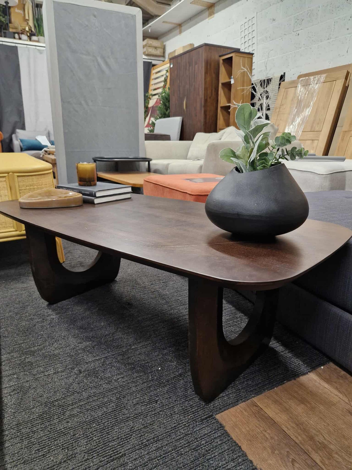 Solid Mango Wood Coffee Table with curved legs