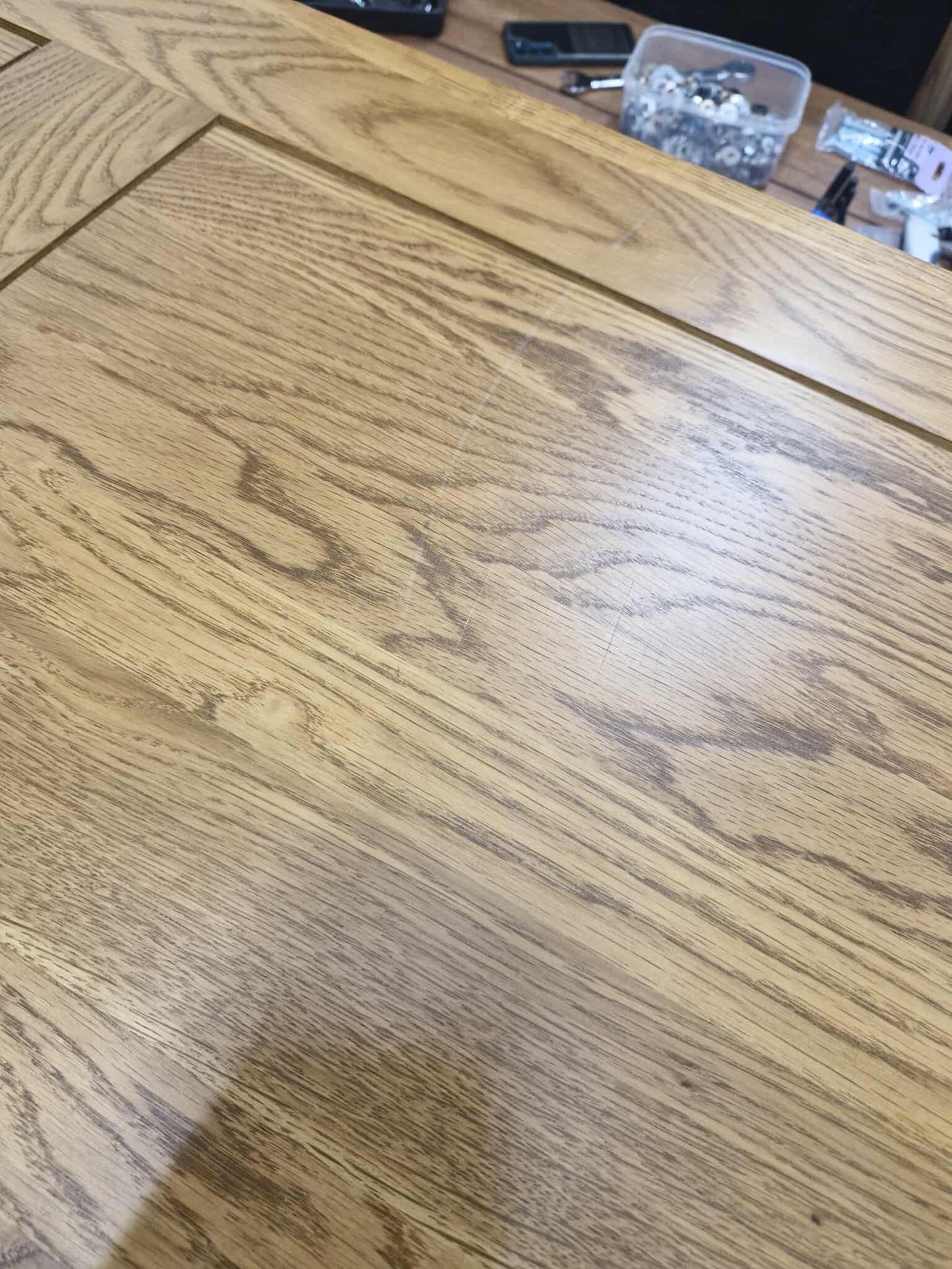 Rustic Solid Oak Extending Dining Table / 6-8 seater