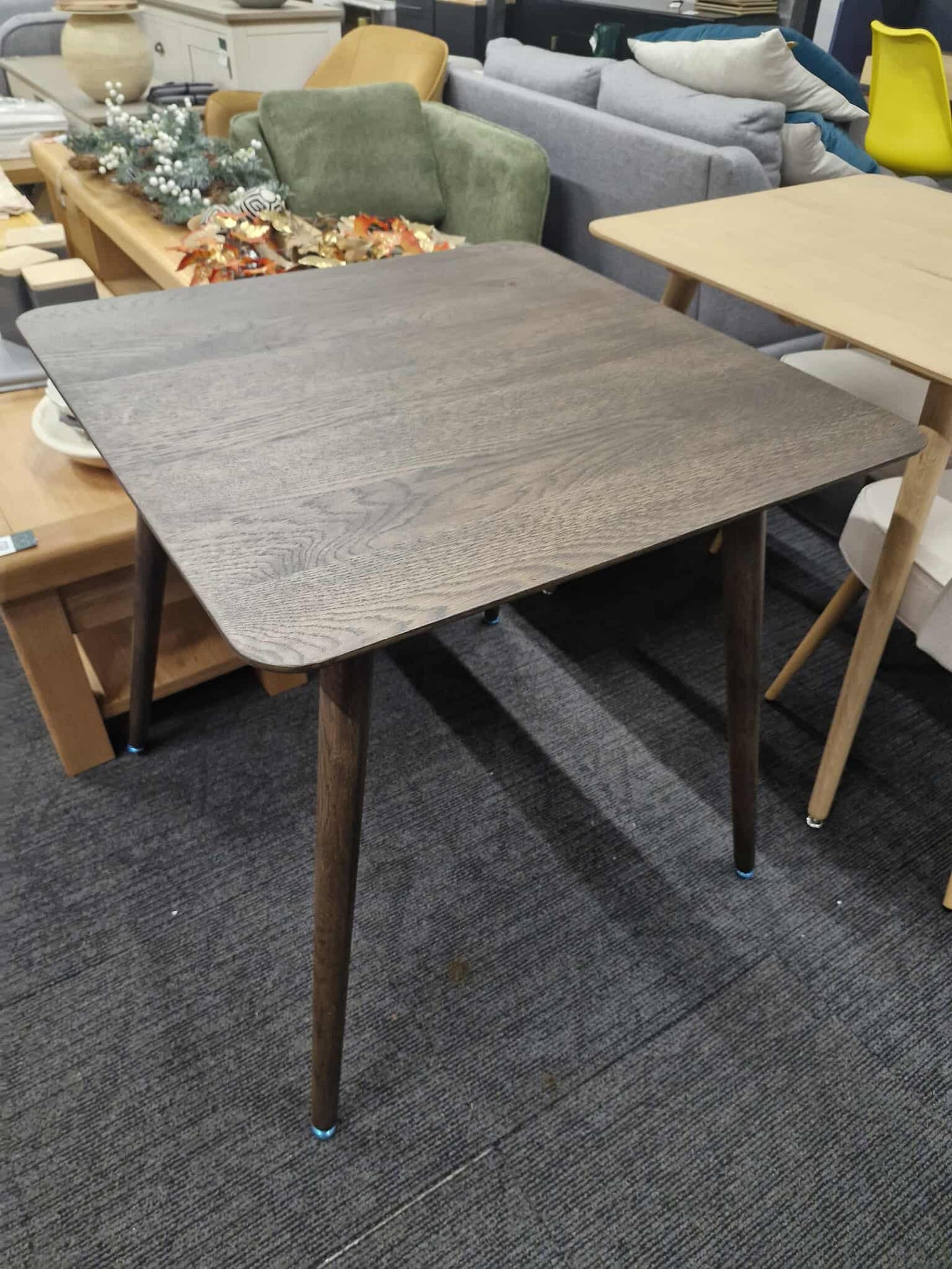 Dark Wood Walnut Small Dining Table / 2-4 Seater