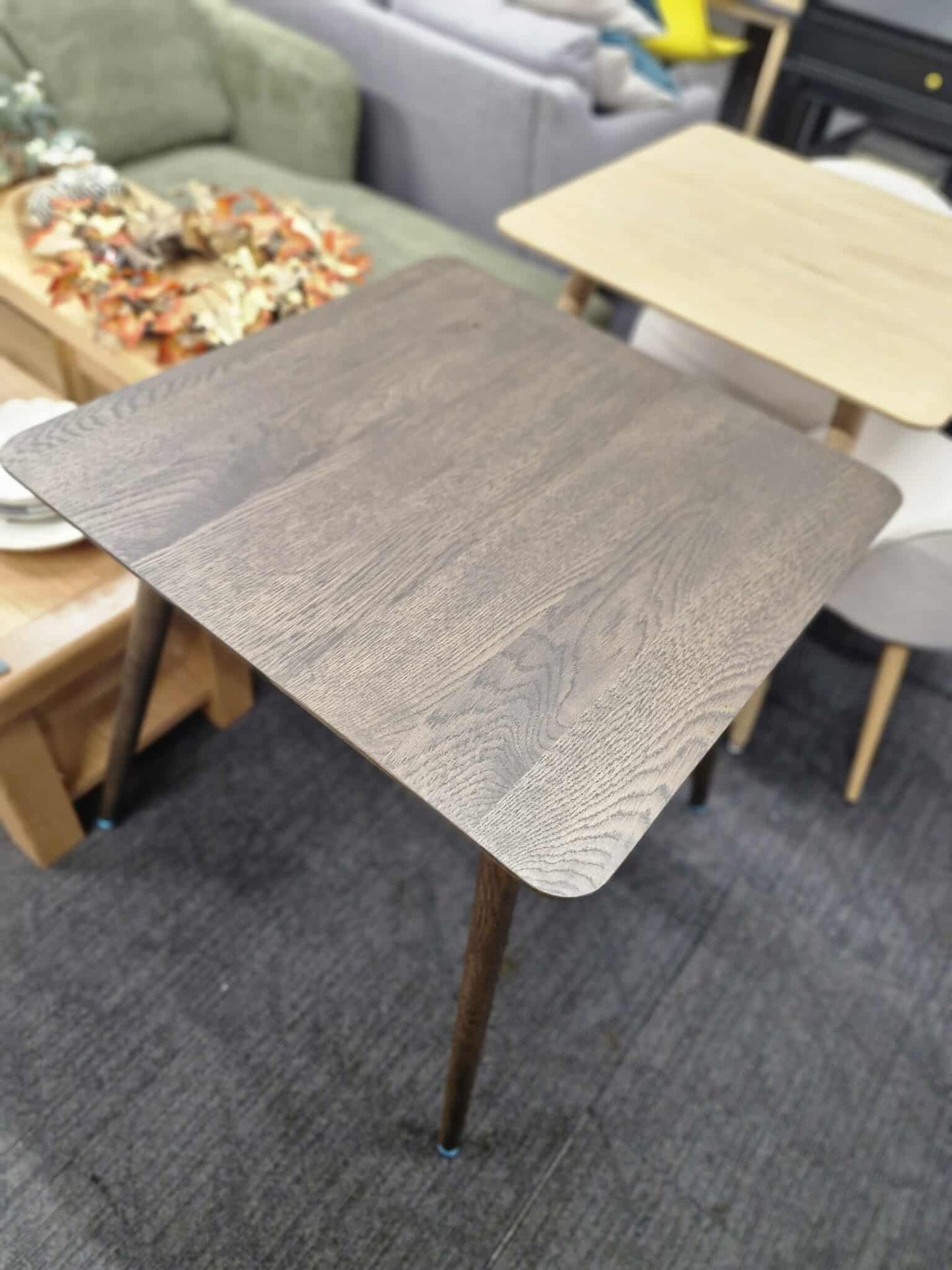 Dark Wood Walnut Small Dining Table / 2-4 Seater
