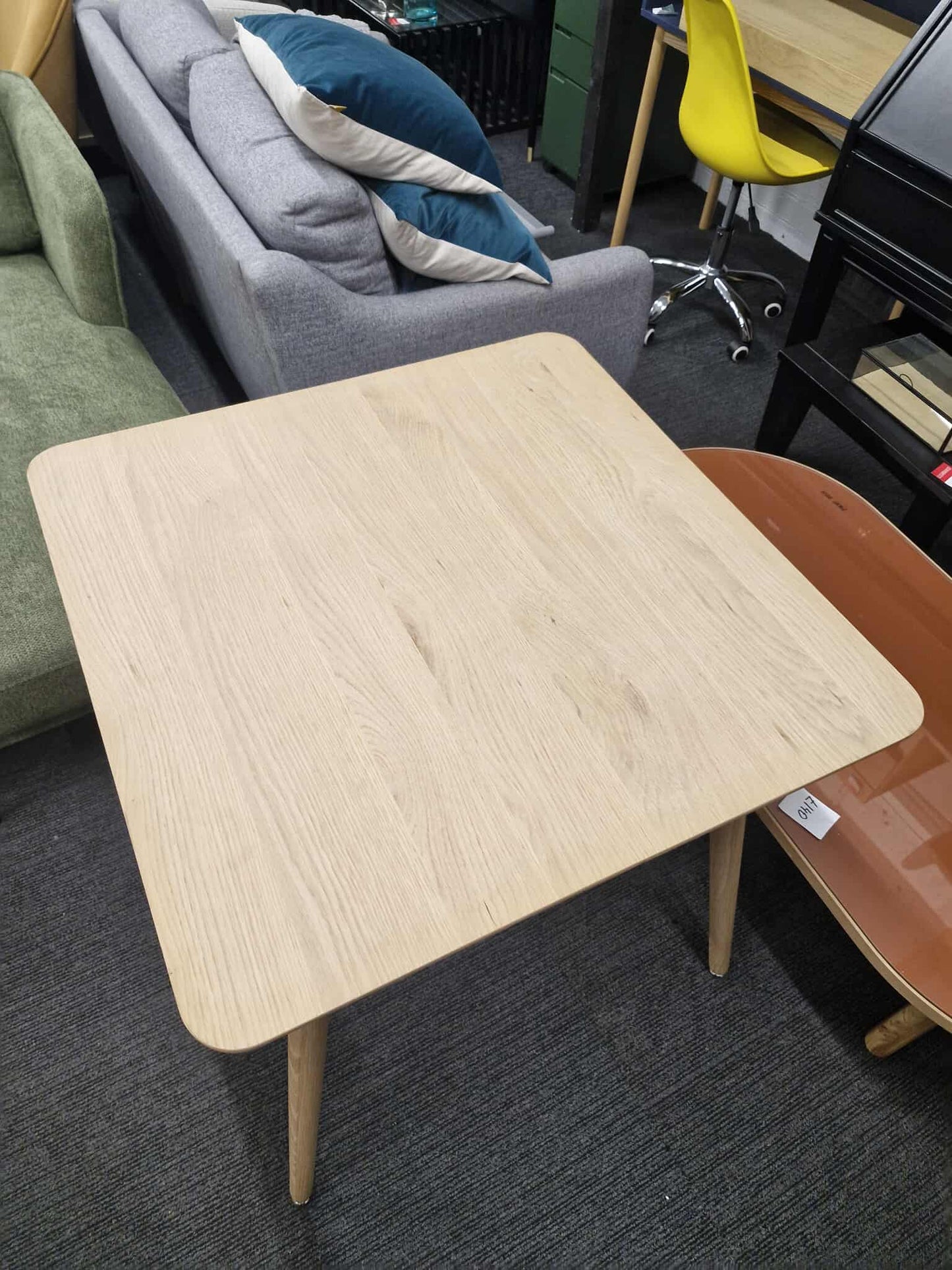 Light Oak Small Dining Table / 2-4 Seater