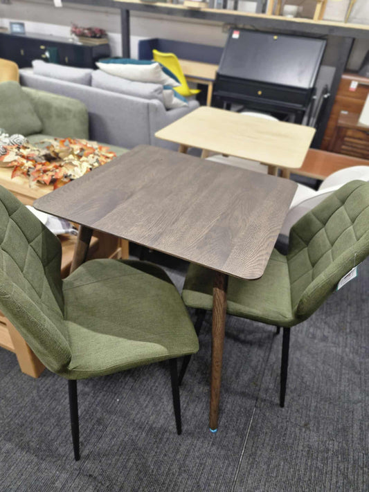Dark Wood Walnut Small Dining Table / 2-4 Seater