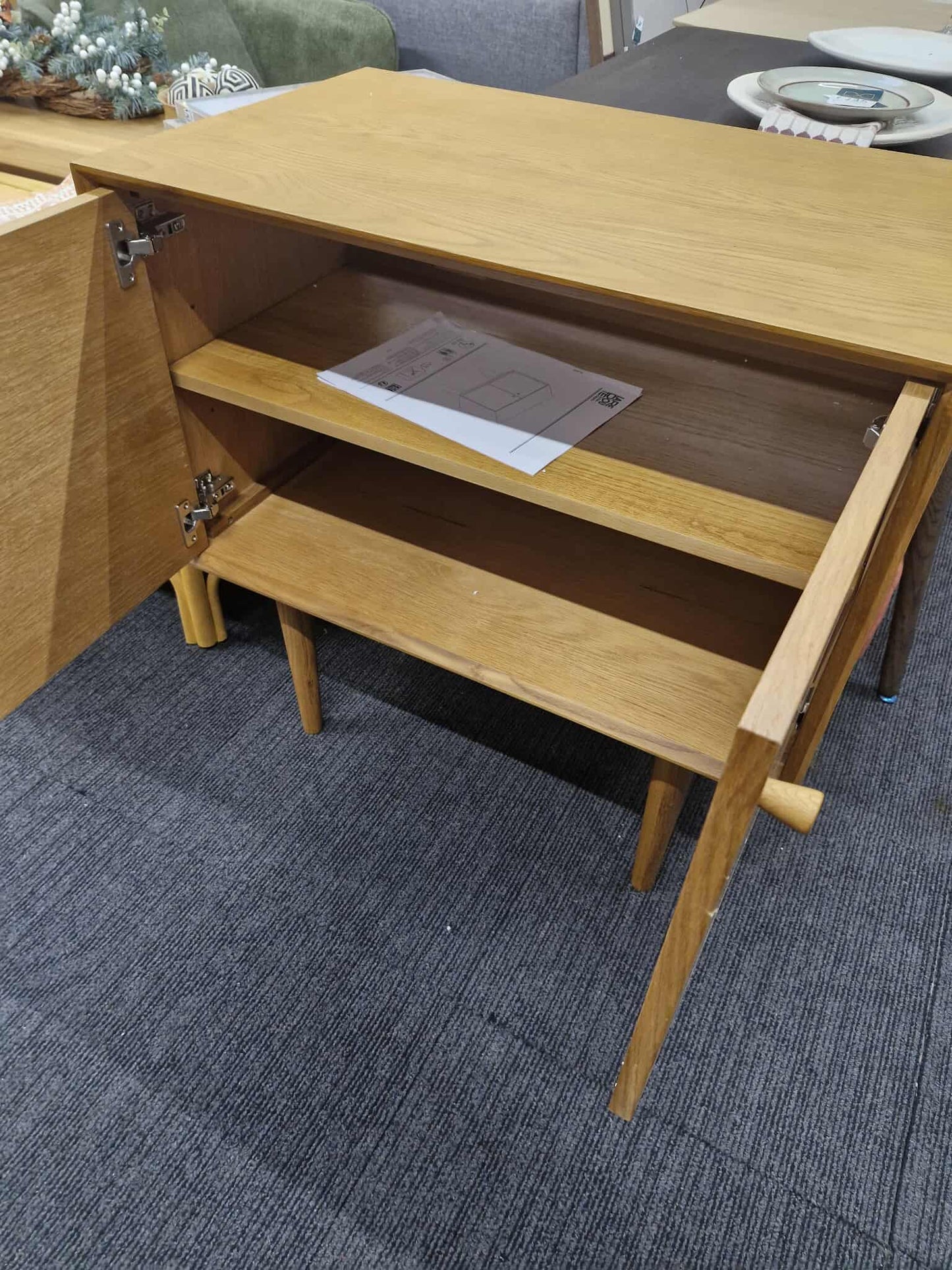 Vintage Style Small Cabinet / Dark Oak Vanity Unit