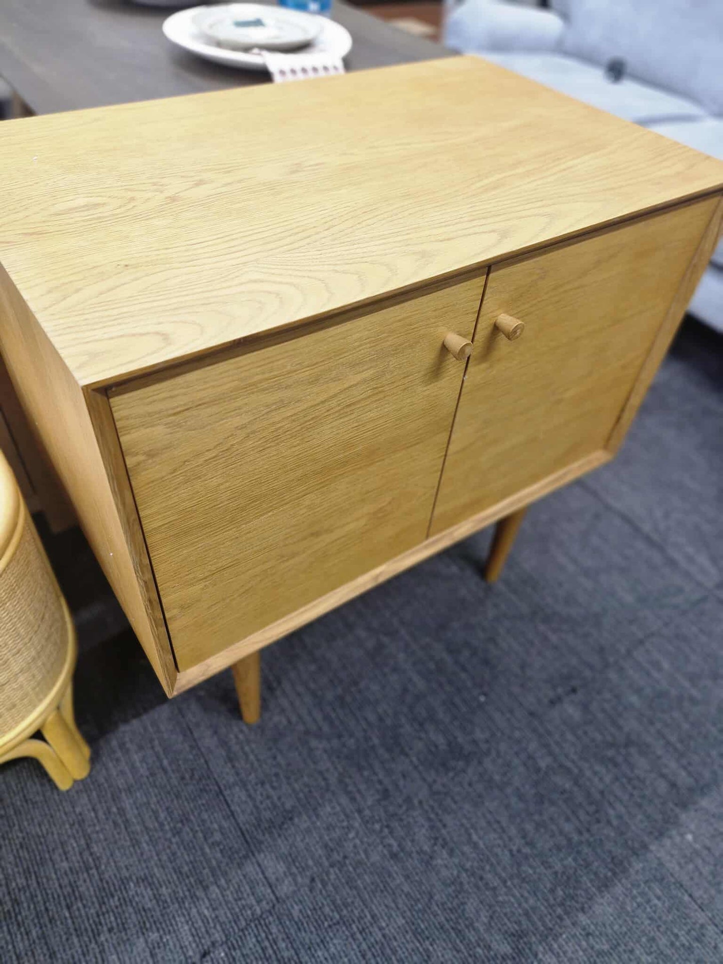 Vintage Style Small Cabinet / Dark Oak Vanity Unit