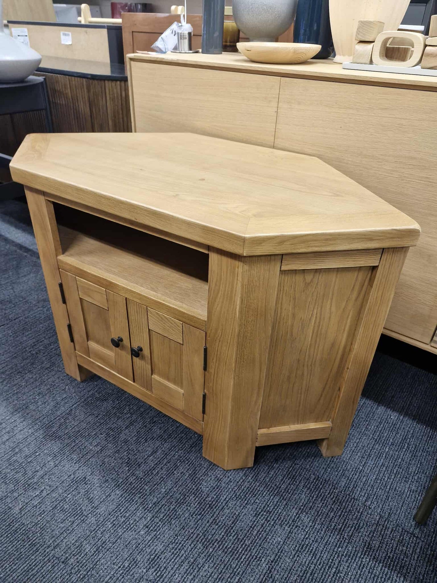 Rustic Oak Corner TV Stand with Dark Handles