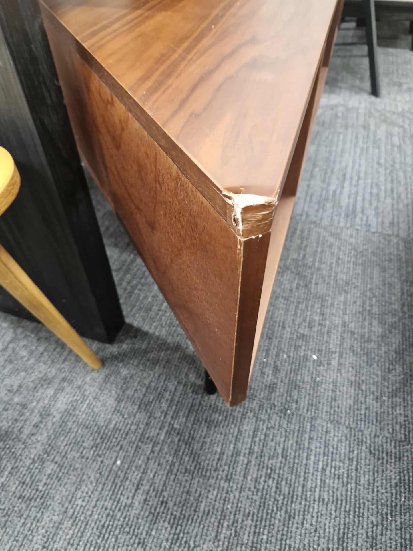 Walnut Veneer TV-HIFI Corner Unit / La Redoute RRP £425