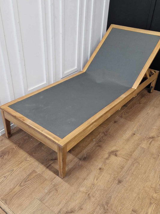 Sun Lounger Adjustable Back / Solid Wood RRP £425