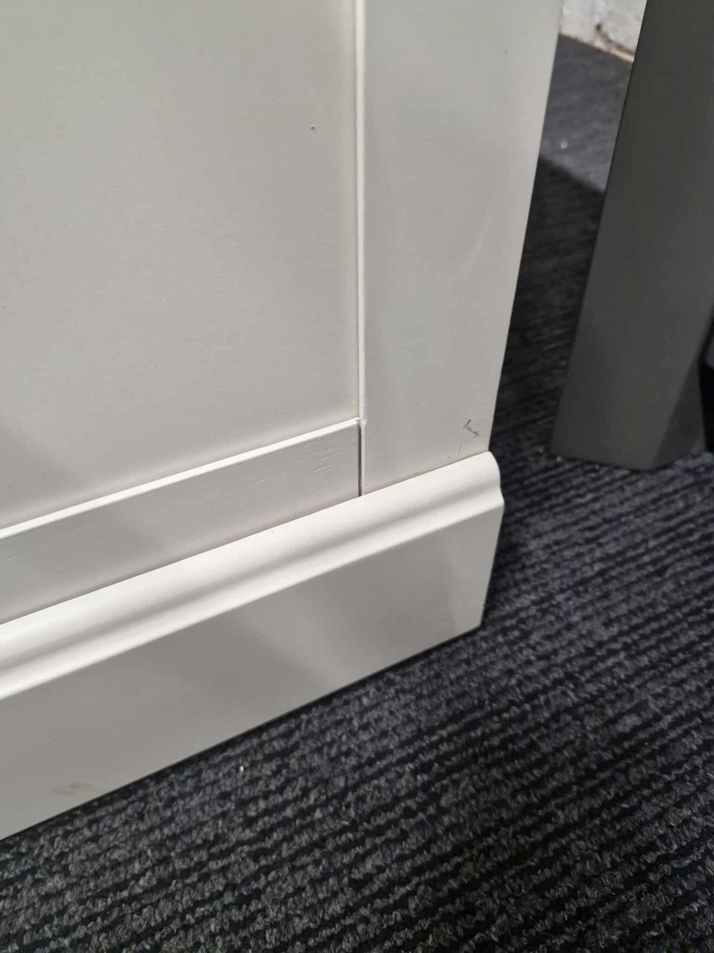 Solid wood grey large tv Stand unit / Oak Furnitureland Brompton