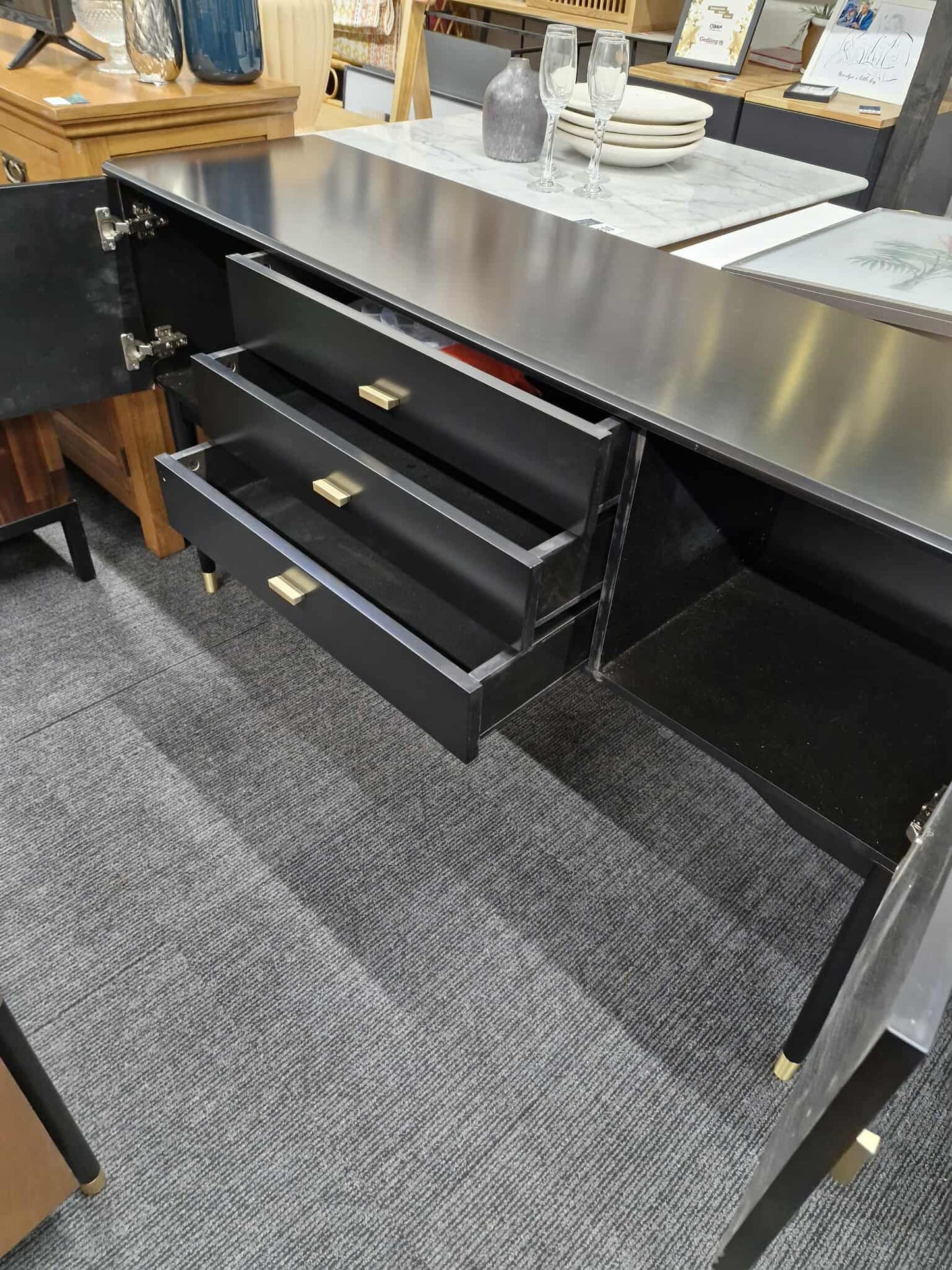 Black and Gold High Sideboard / La Redoute Novani