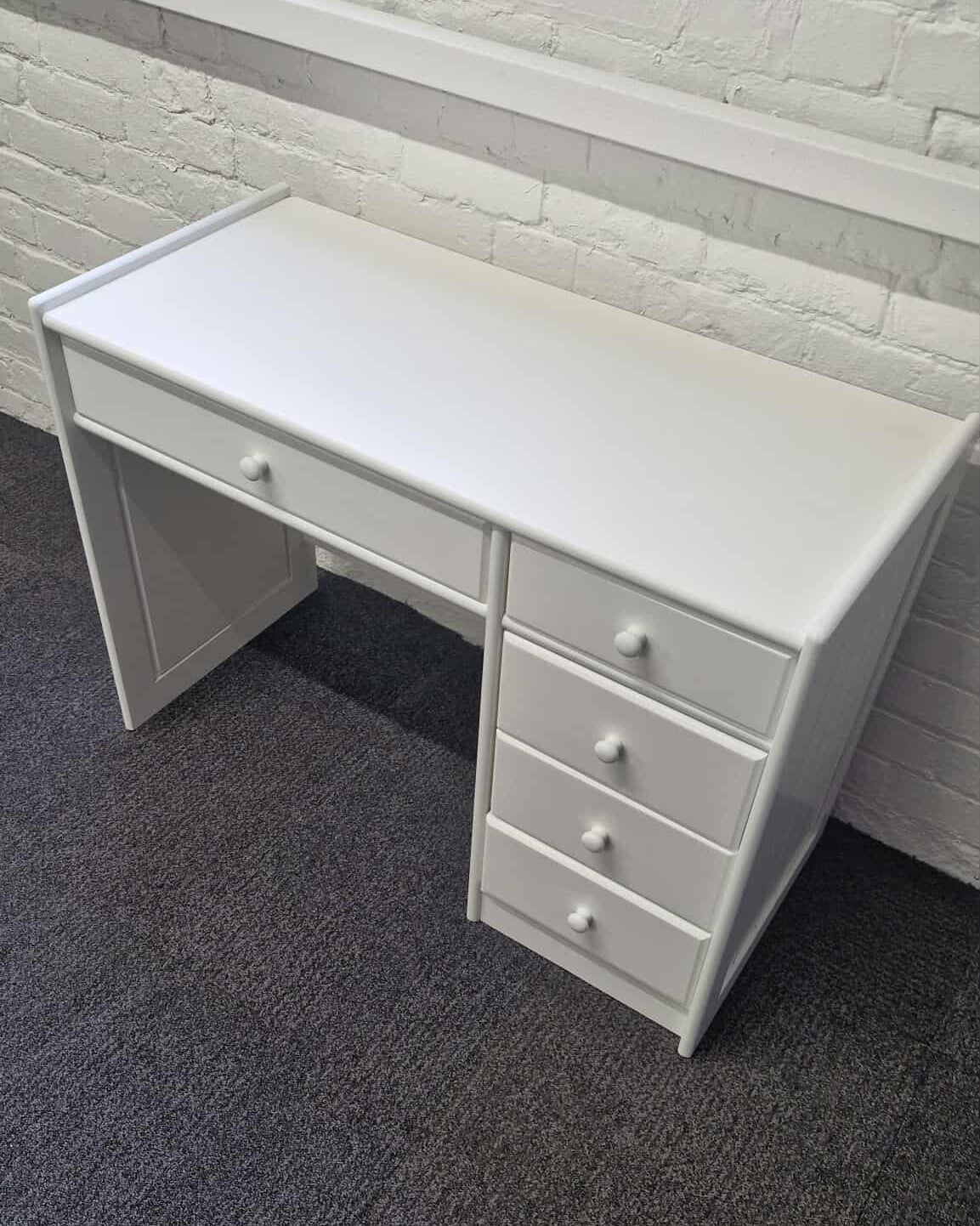 White Solid Wood Large Desk with Storage Drawers