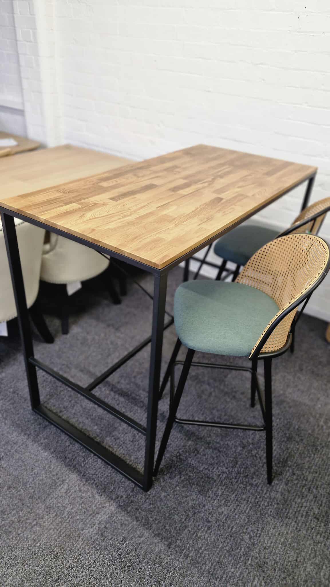 Oak and Steel 4-6 Seater High Bar Table