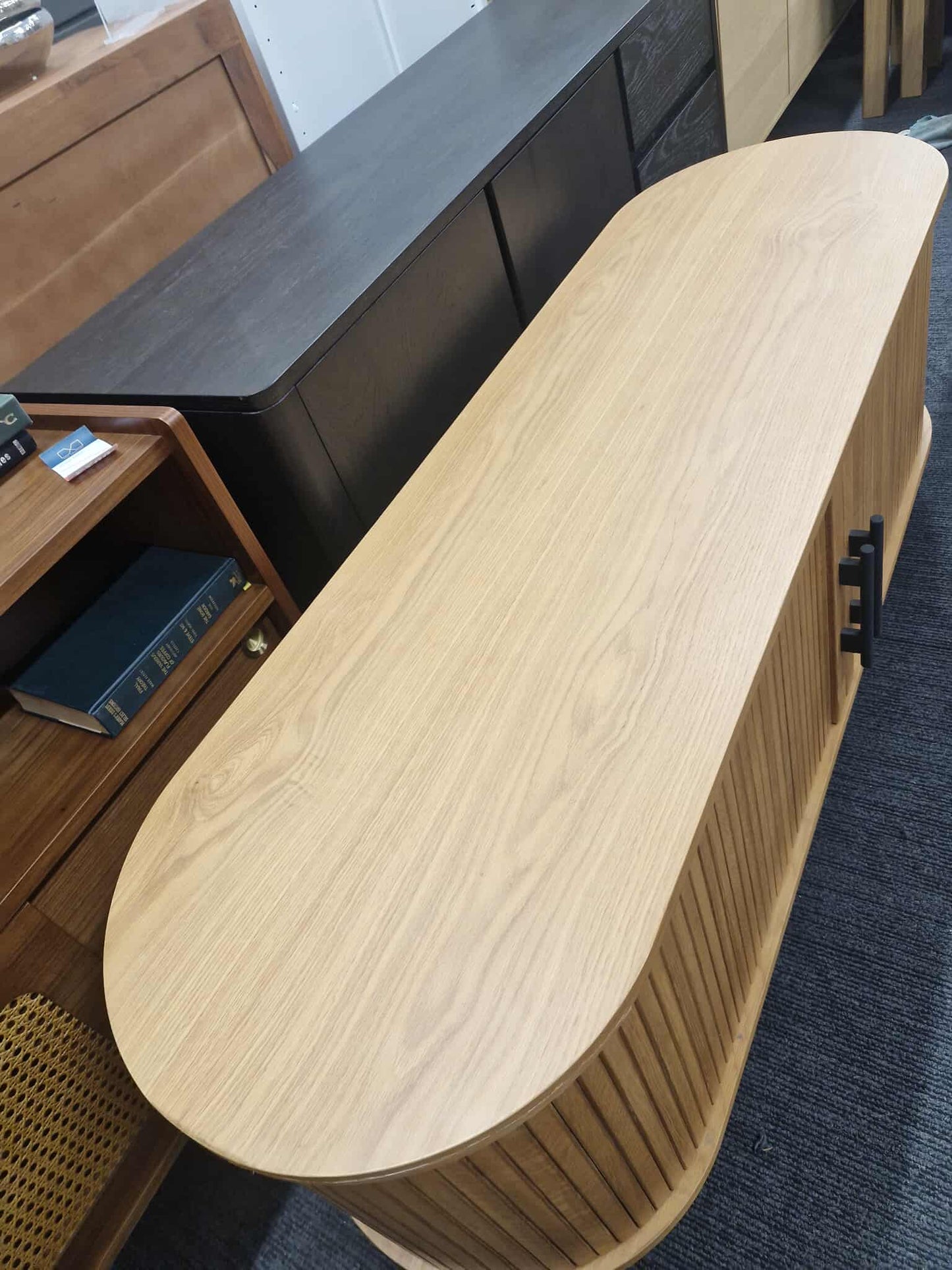 Oak Sliding Slatted Door Tv Unit Stand