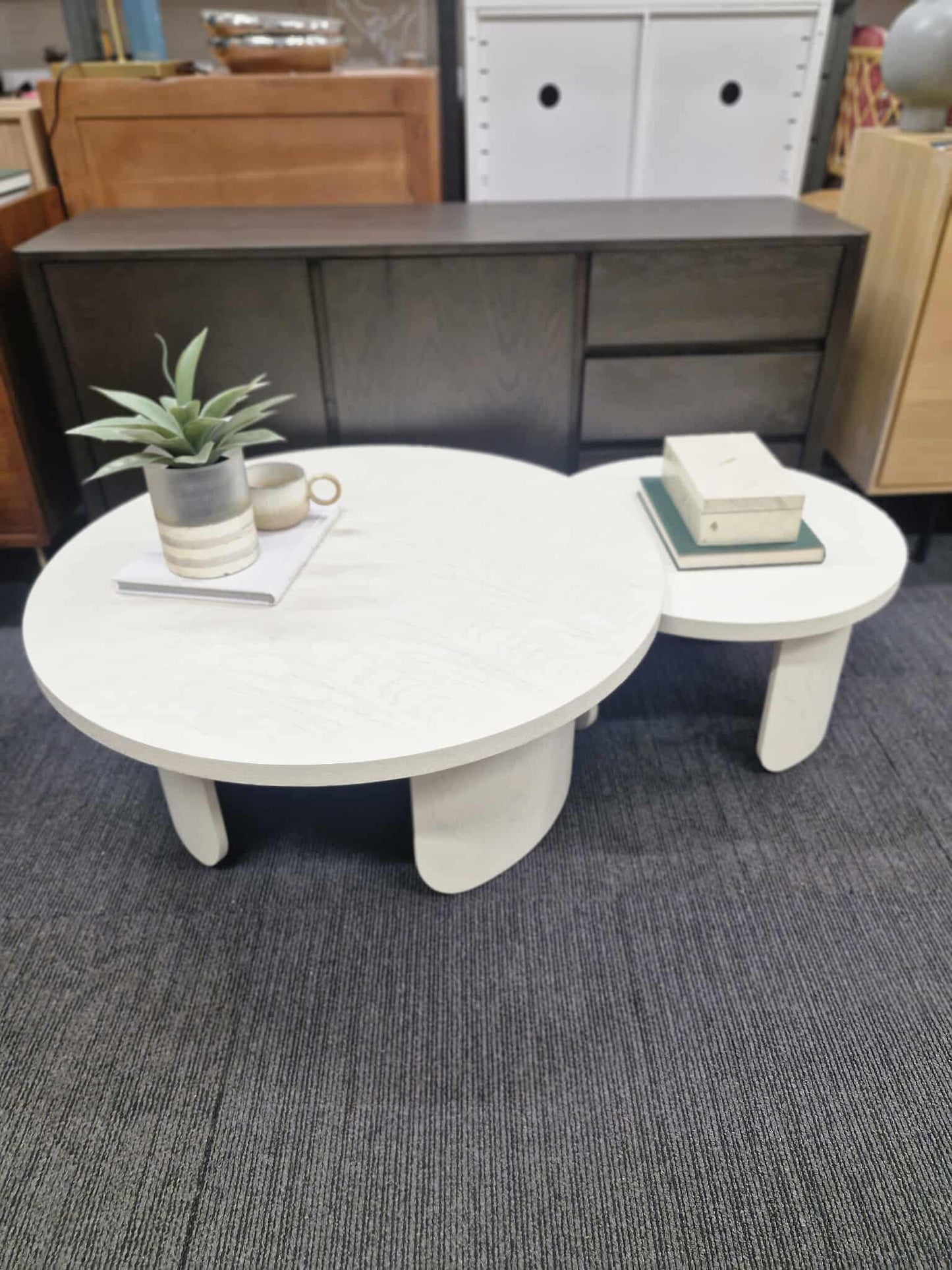 White Large Round Nest of Tables