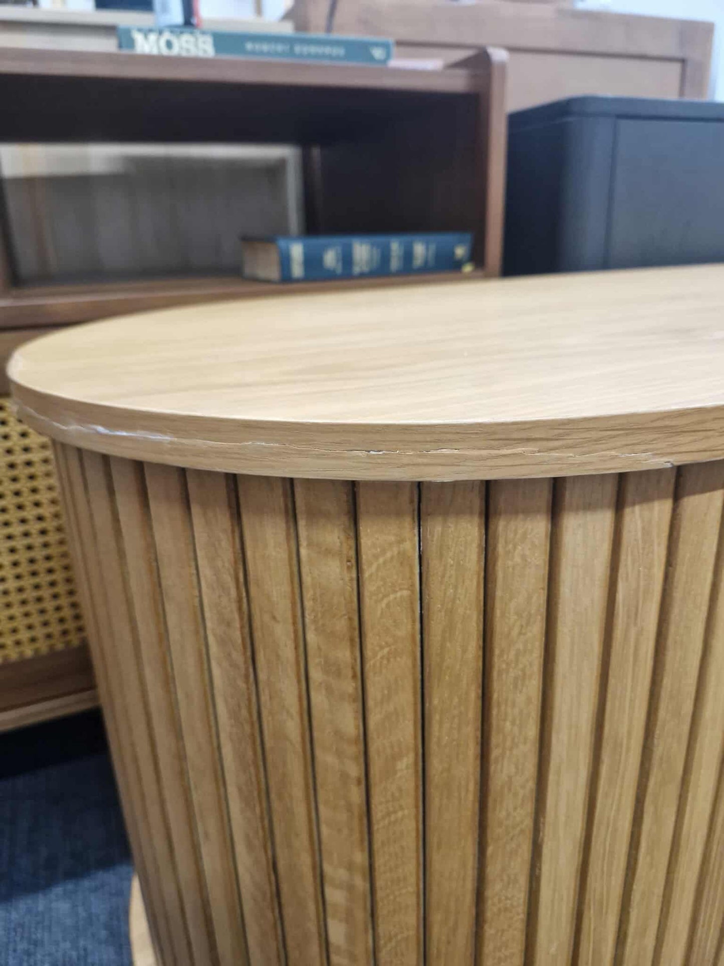 Oak Sliding Slatted Door Tv Unit Stand