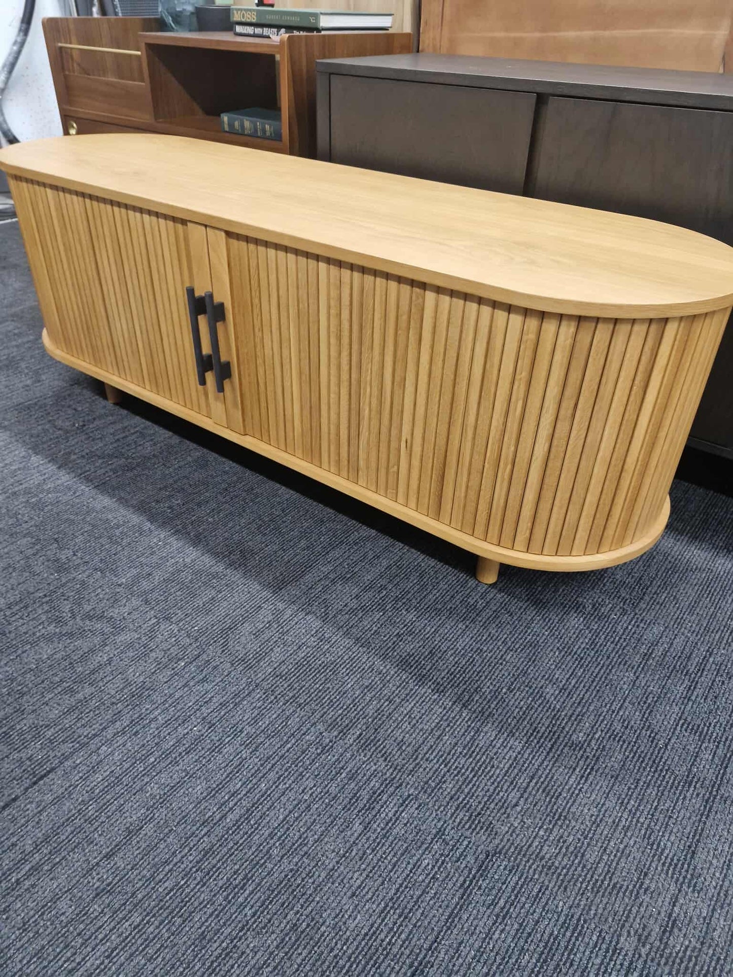 Oak Sliding Slatted Door Tv Unit Stand