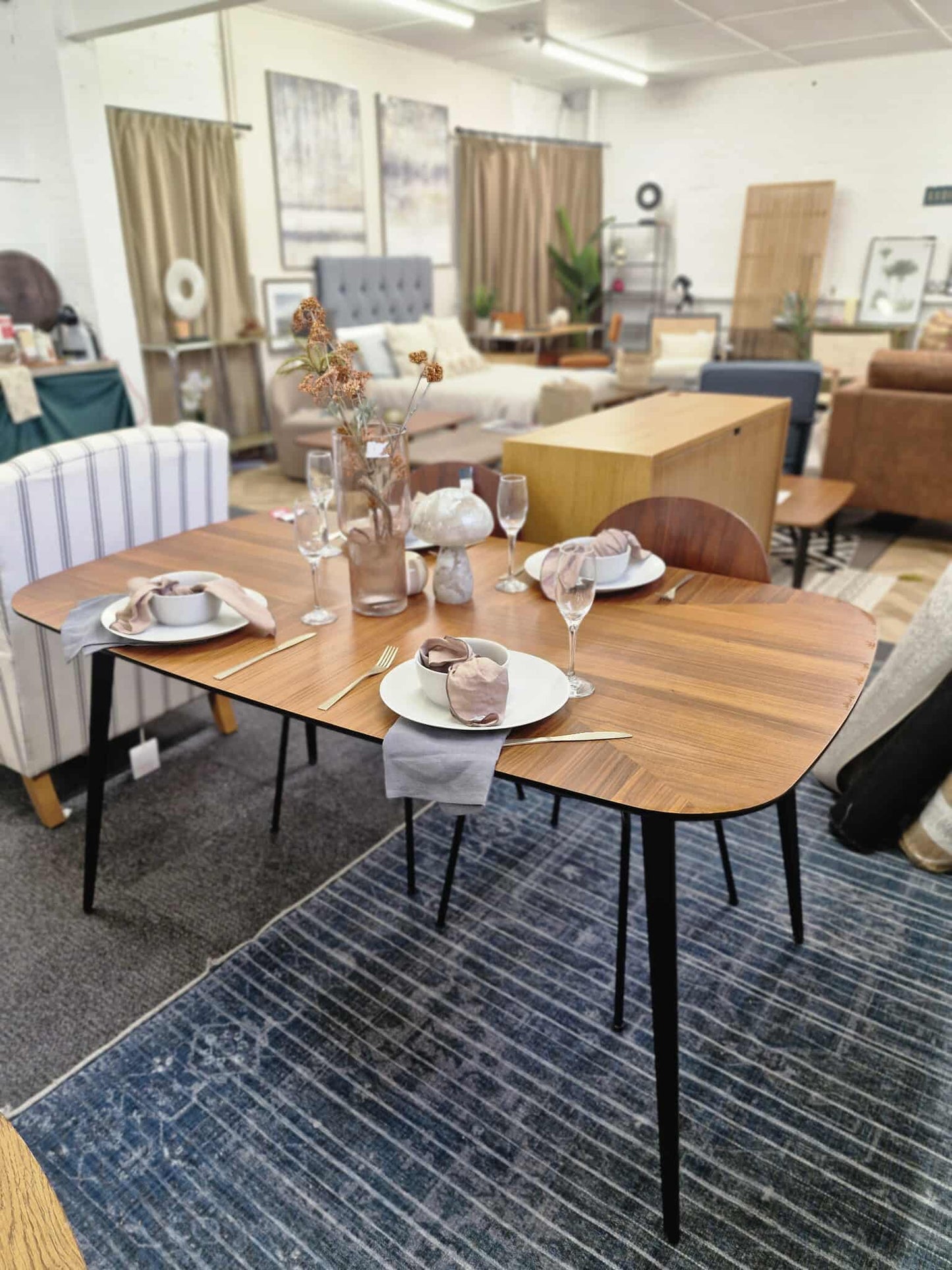 Dining table Vintage-Style Inlaid / RRP £525