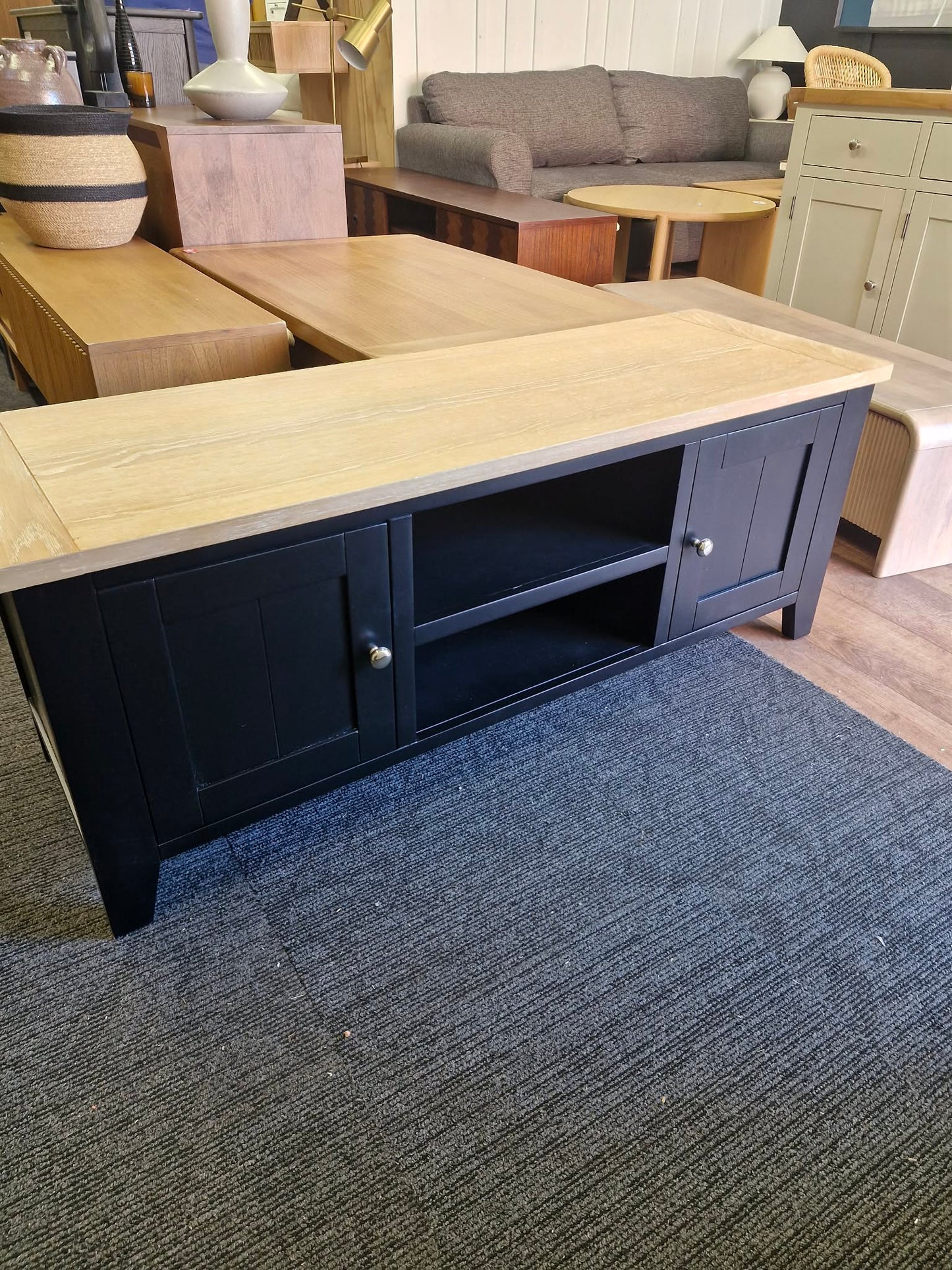Black and Solid Oak Wood Top Tv Stand