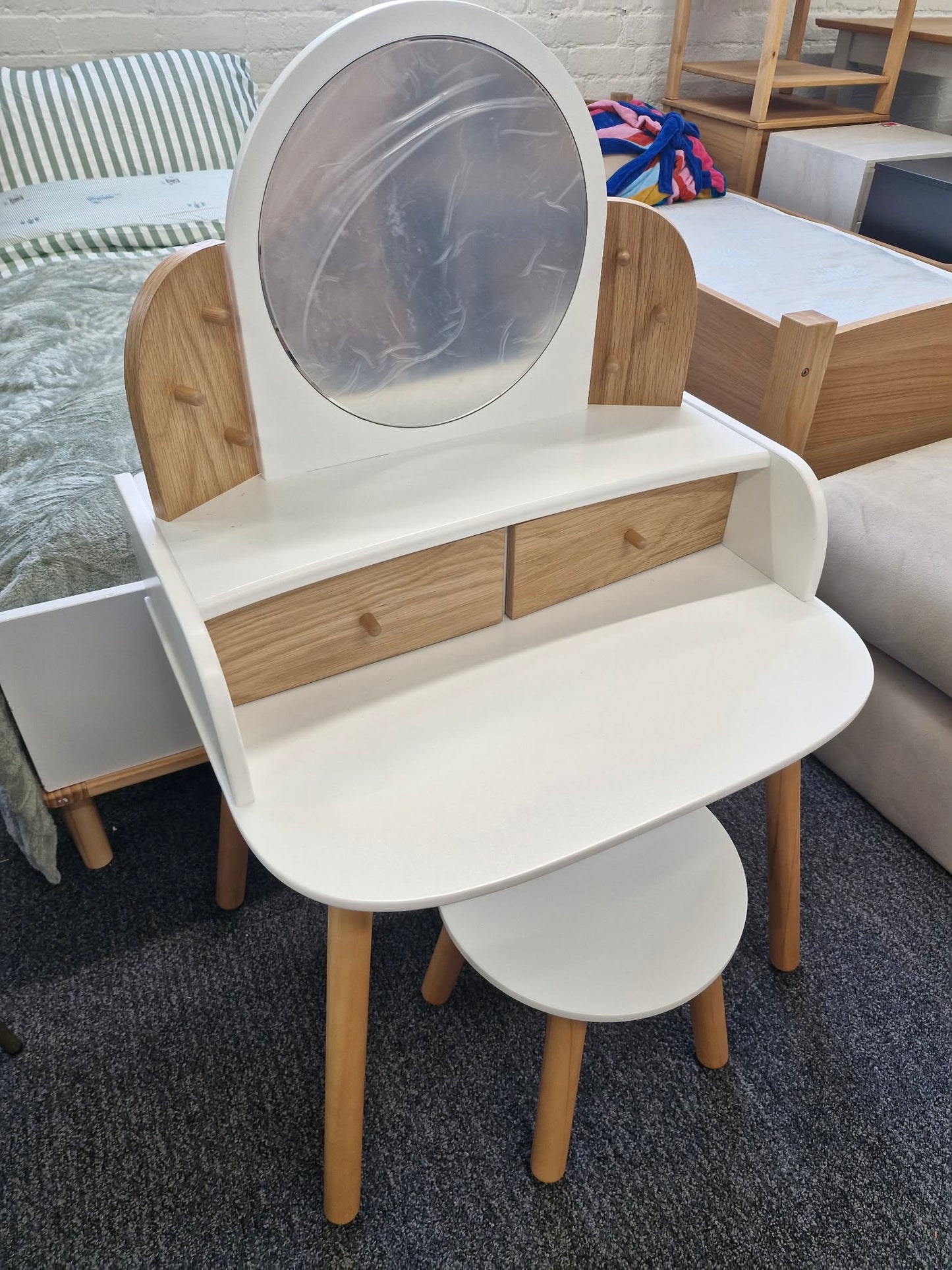Kids Child Dressing Table & Stool / White and Wood