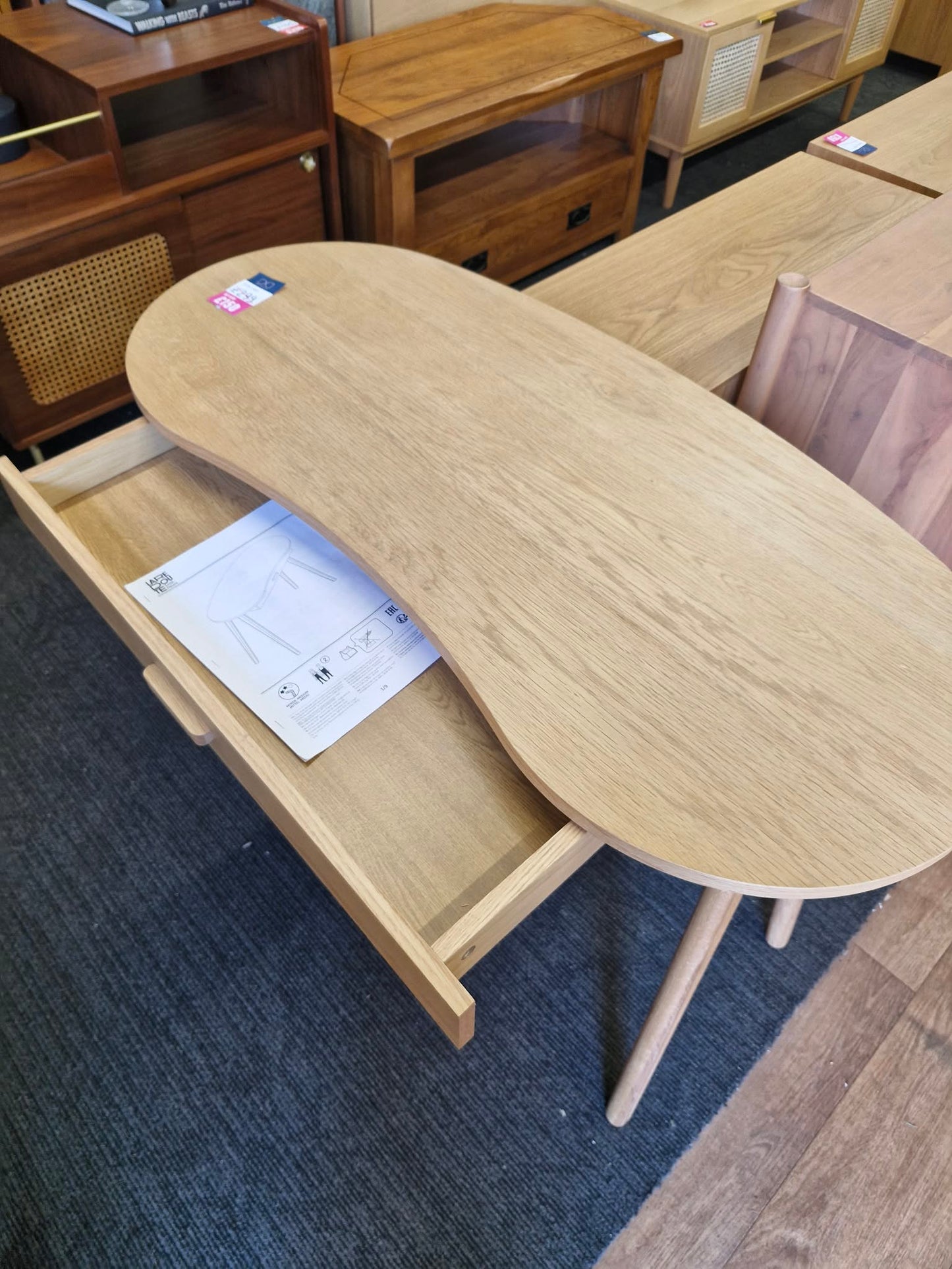 Bean Organic Shape Oak Desk with drawer