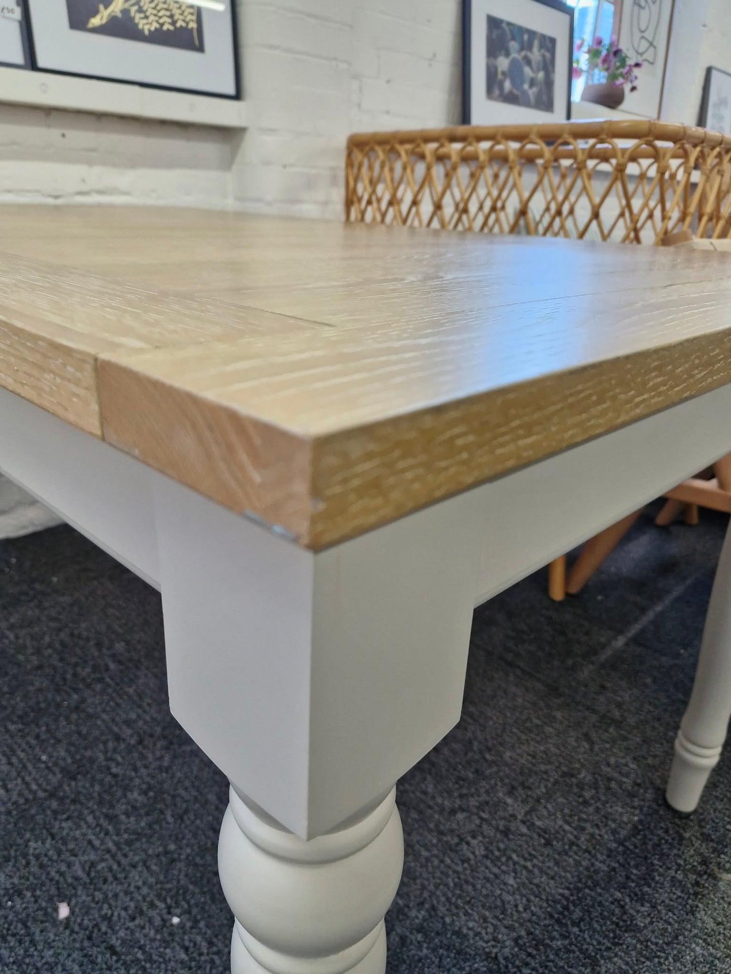 Modern Country Style Extending Dining Table  / Grey Cream and Oak Top / 6-10 seater