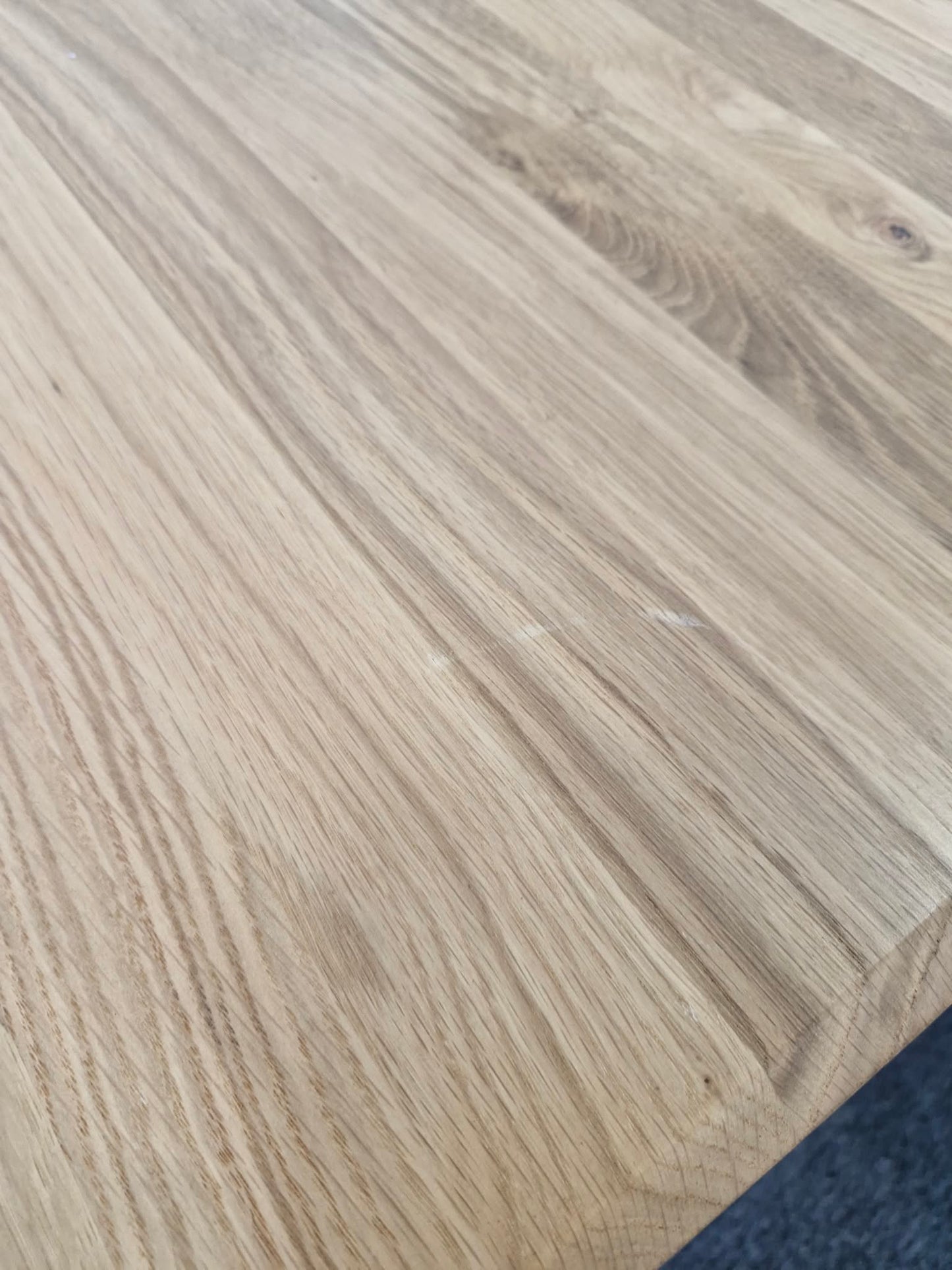 Solid Oak Extending Dining Table - Oaklee 6-8 seater