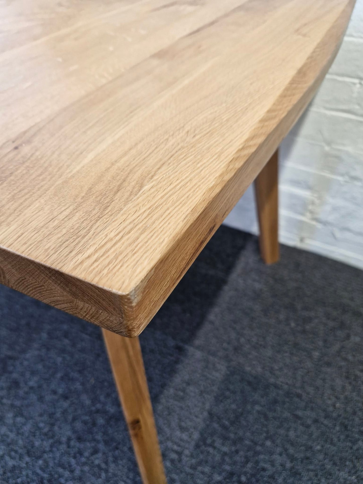 Solid Oak Extending Dining Table - Oaklee 6-8 seater OFL