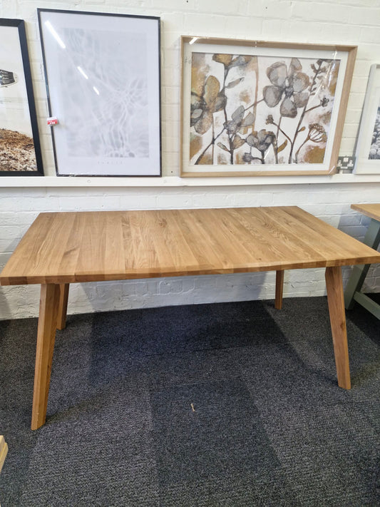 Solid Oak Extending Dining Table - Oaklee 6-8 seater OFL