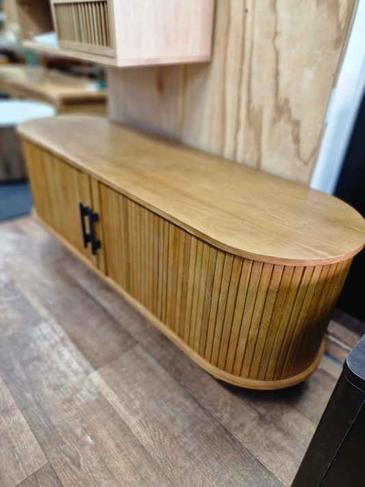 Oak Sliding Slatted Door Tv Unit Stand