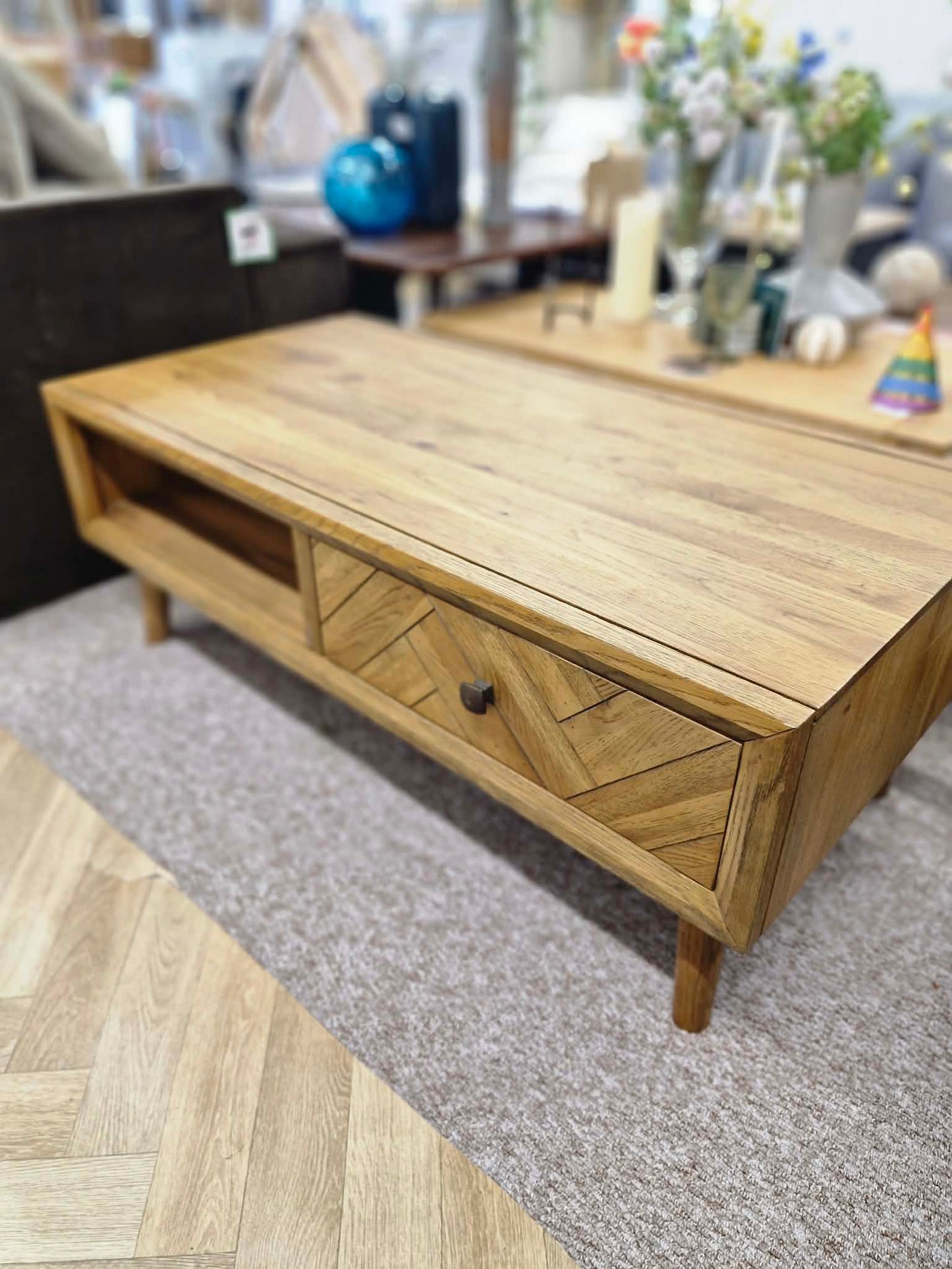 Solid Oak Coffee Table with Drawers and Shelf / Parquet Front