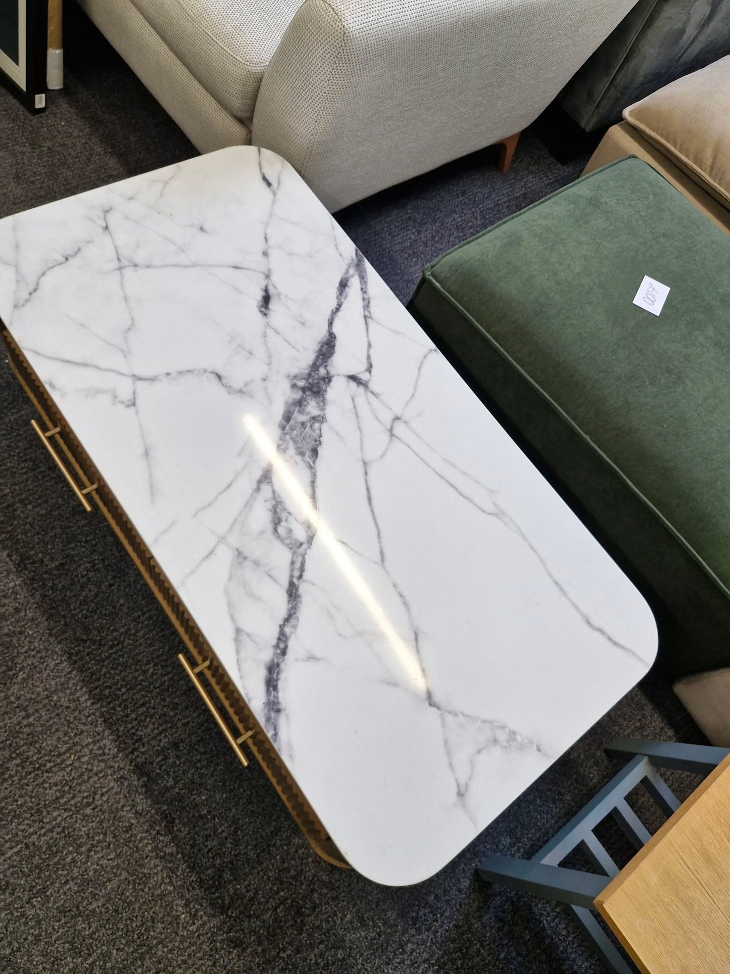 Solid wood ribbed coffee table with drawers and white marble top
