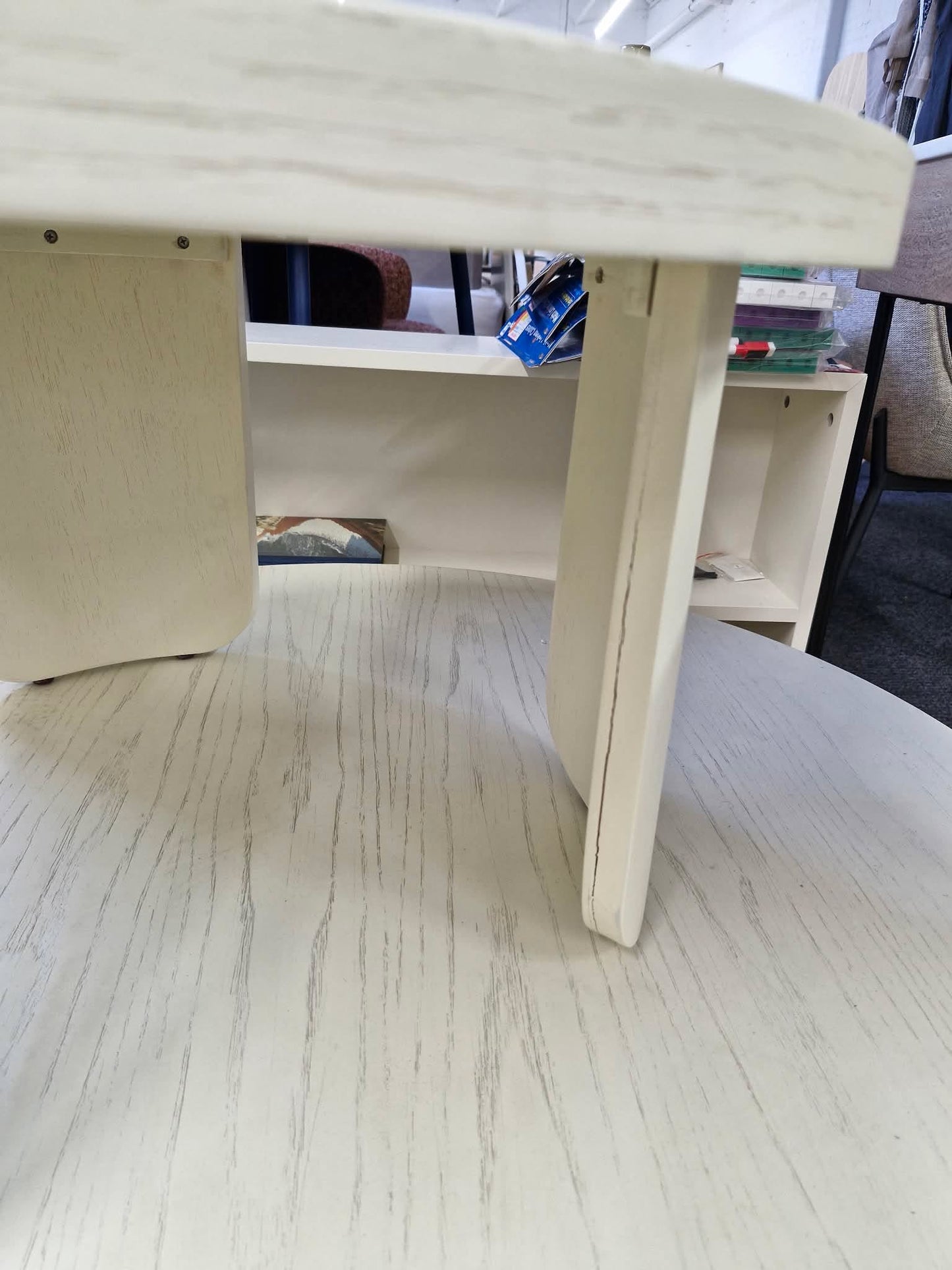 White Large Round Nest of Tables
