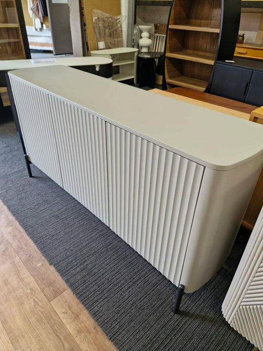Large Grey Sideboard with 3 Doors / Grooved / Ribbed