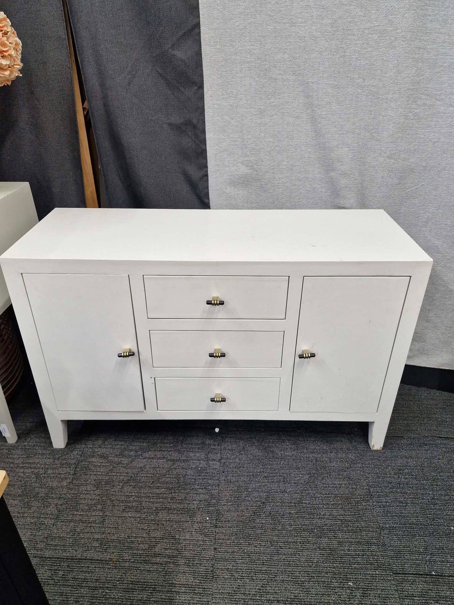 White Sideboard with 2 doors and 3 drawers